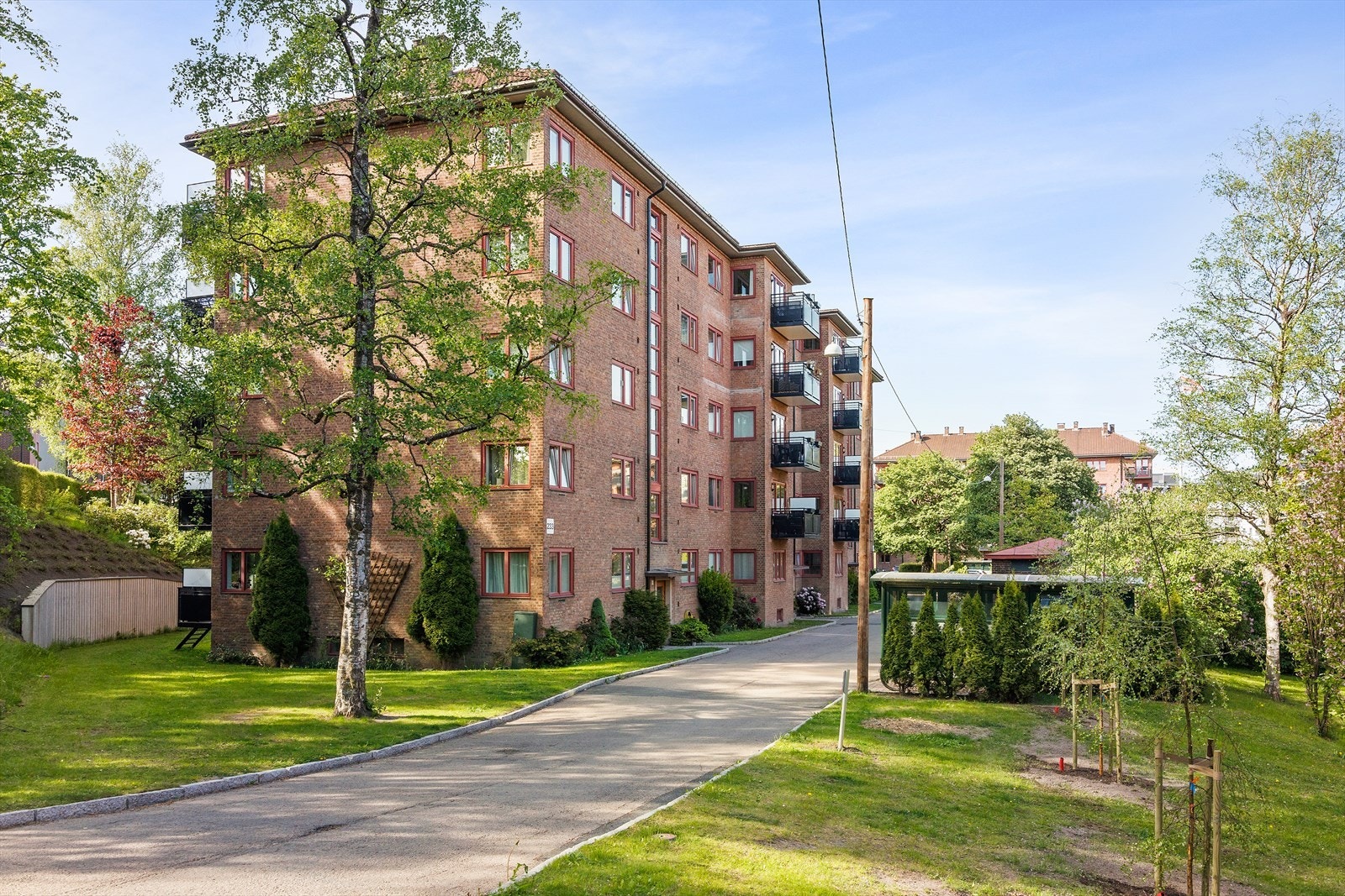 Maridalsveien Borettslag består av 356 (199 toroms og 157 ettroms) andelsleiligheter fordelt på 7 blokker. Galleribilde