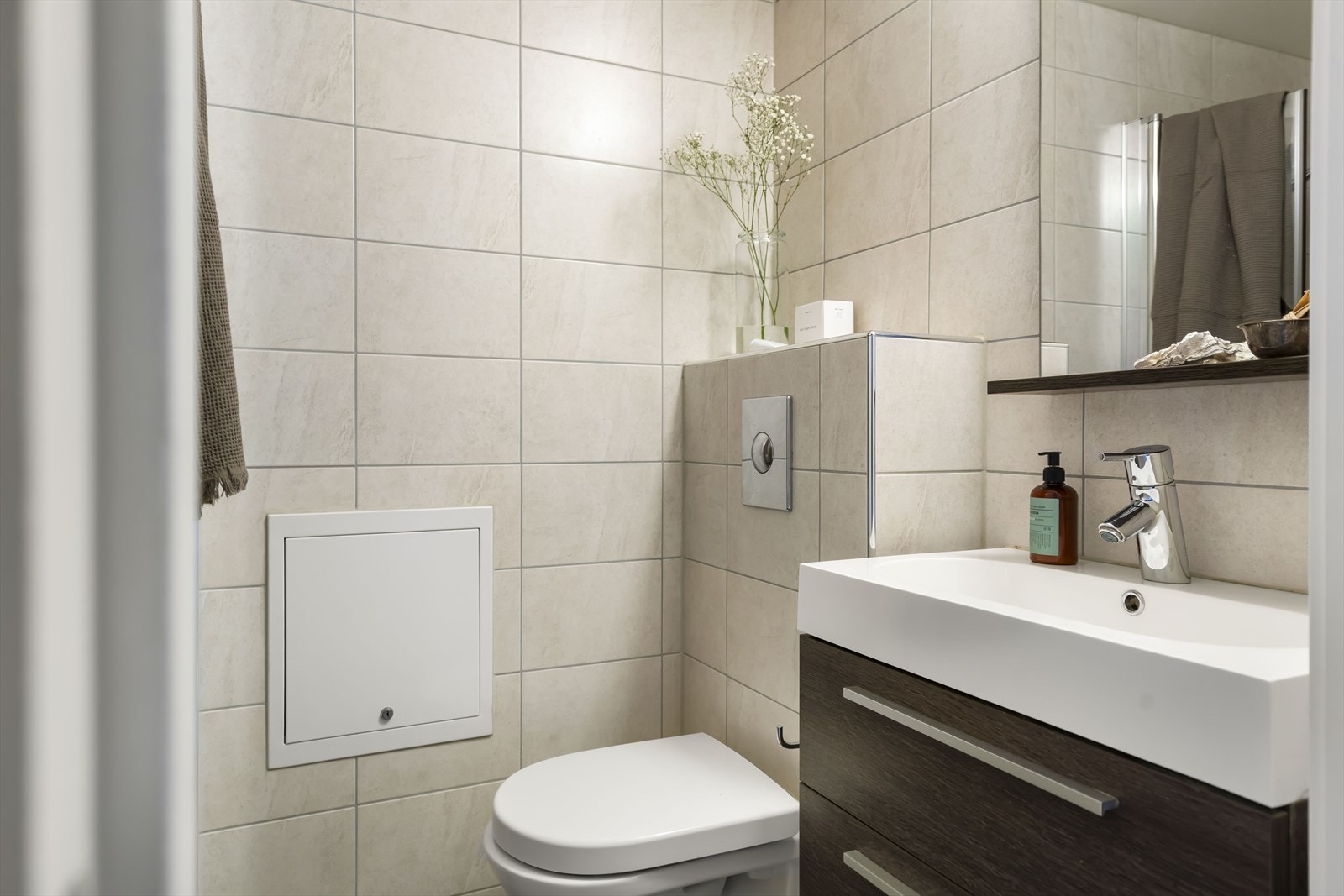 I 2024 ble det lagt ny membran og flisene i dusjsonen ble skiftet ut Galleribilde