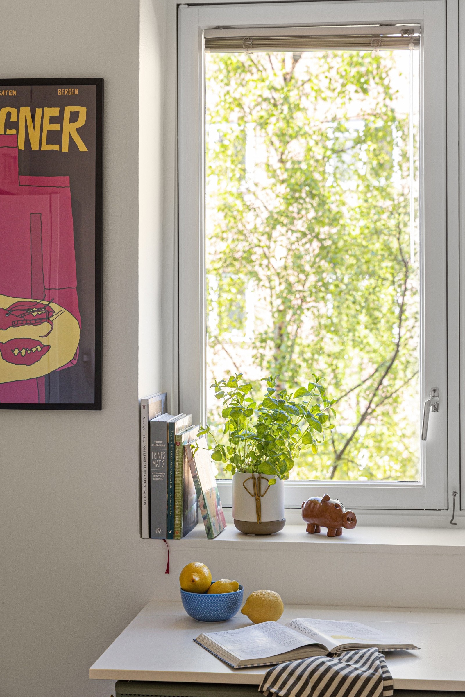 Nydelig utsyn til fellesarealene. Galleribilde