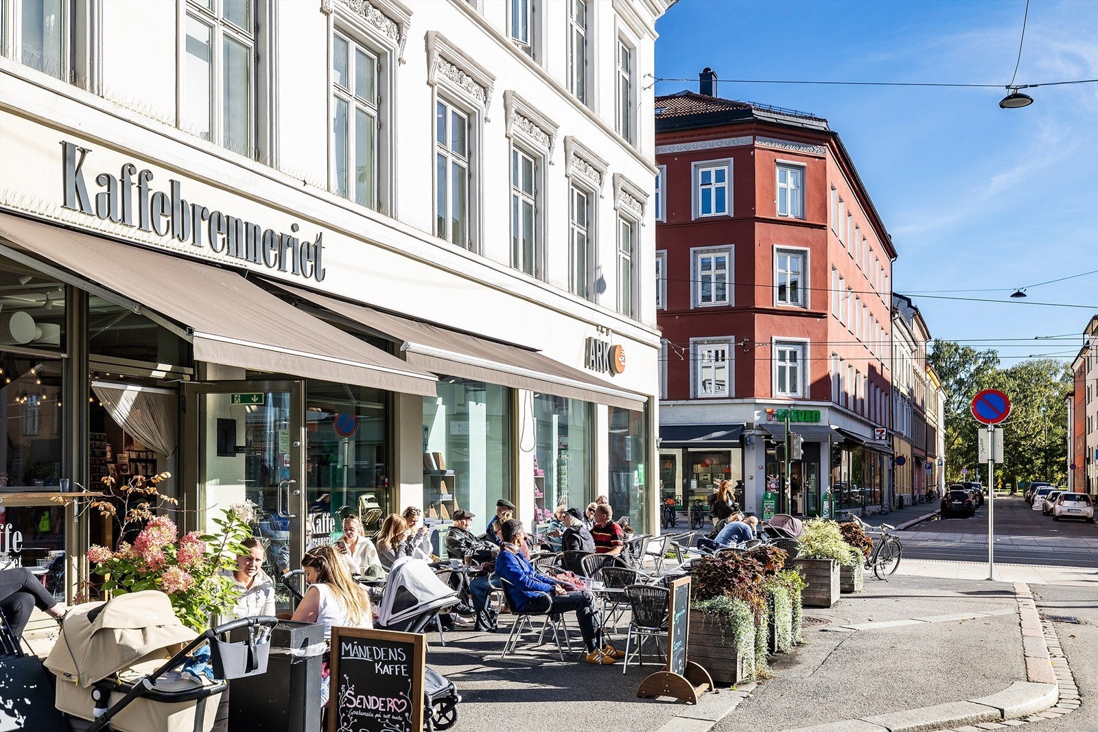 Kaffebrenneriet ligger i tøffelavstand til leiligheten. Galleribilde