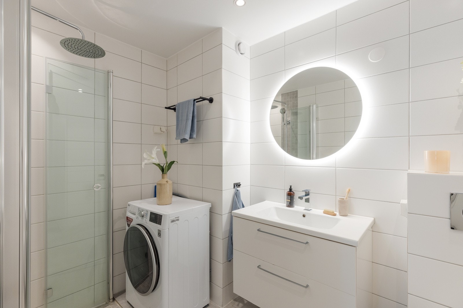 Flislagt bad fra 2018 Galleribilde