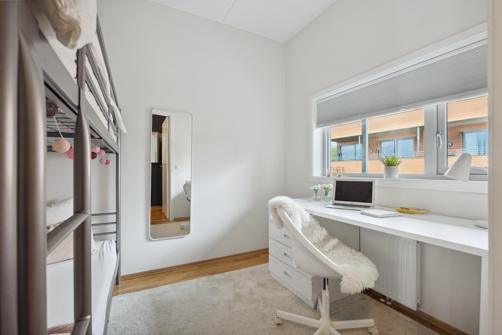 Det minste soverommet egner seg utmerket som gjesterom, barnerom eller kontor. Galleribilde