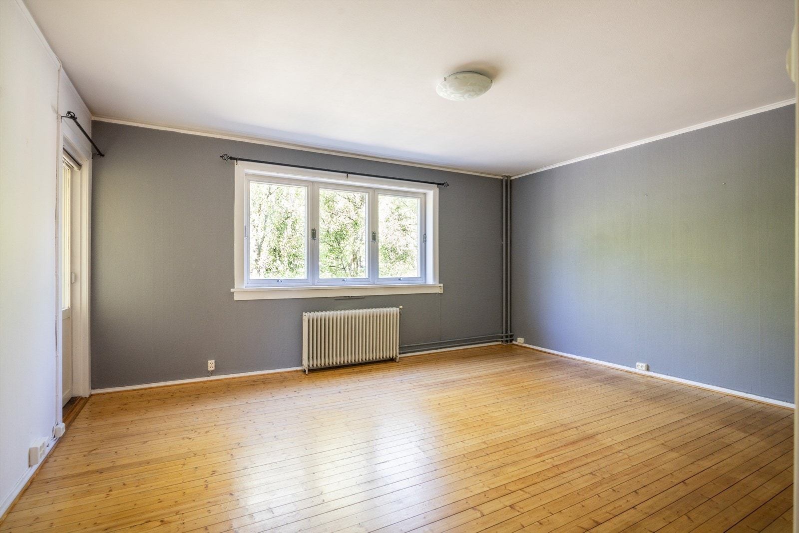 - Nordvik ved Henrik Carlyle (468 56 489) har gleden av å presentere Uelands gate 59J - Galleribilde