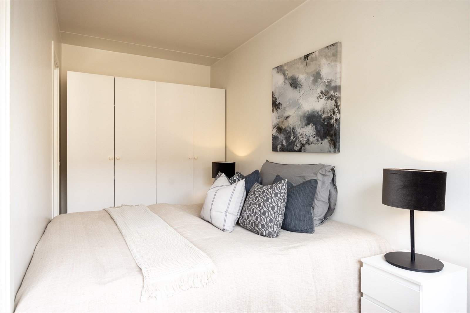 -Godt med lagringsplass i garderobeløsning - Galleribilde