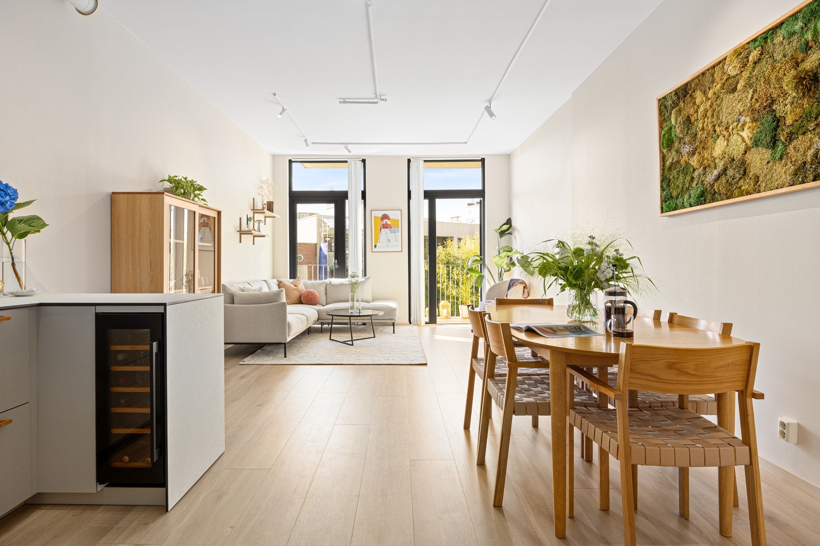 Velkommen til Sinsenveien 4B, presentert av Schala & Partners ved Torfinn Sørvang, tlf. 977 59 812. Galleribilde