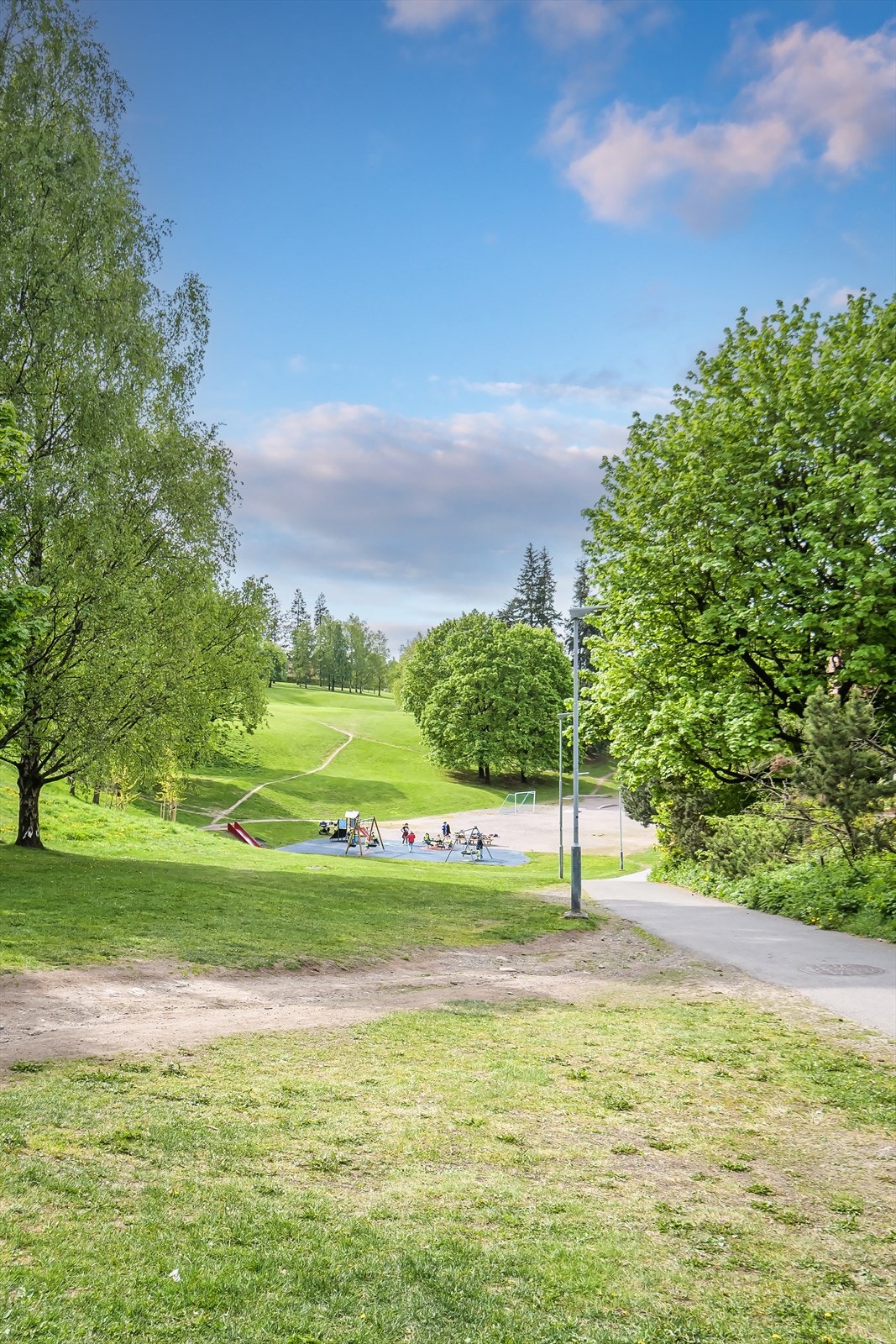 Her bor du med Torshovdalen som nærmeste nabo i et rolig og barnevennlig område. Galleribilde