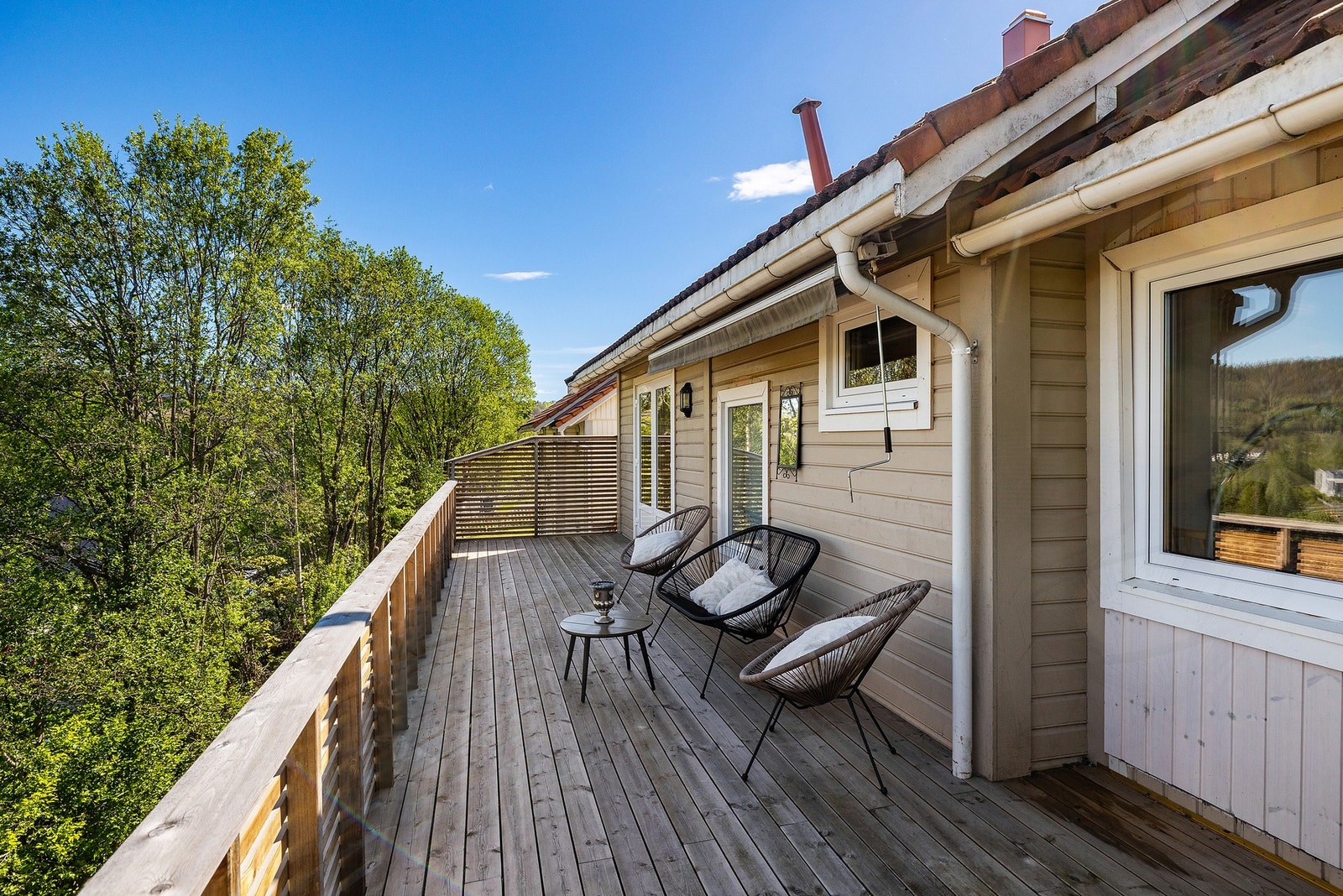 Her kan man nyte late sommerdager Galleribilde