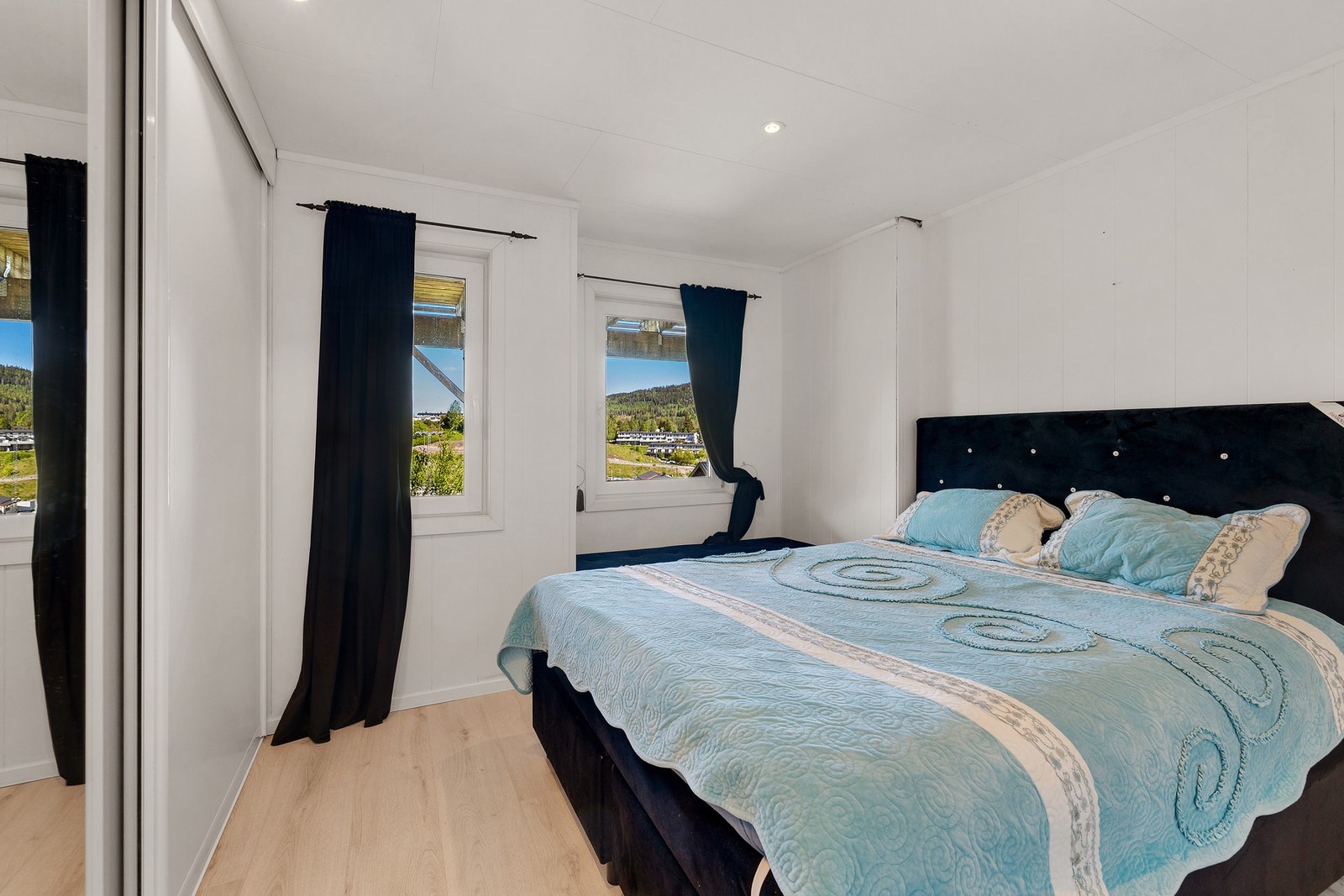 Alle soverommene vender mot rolige områder Galleribilde