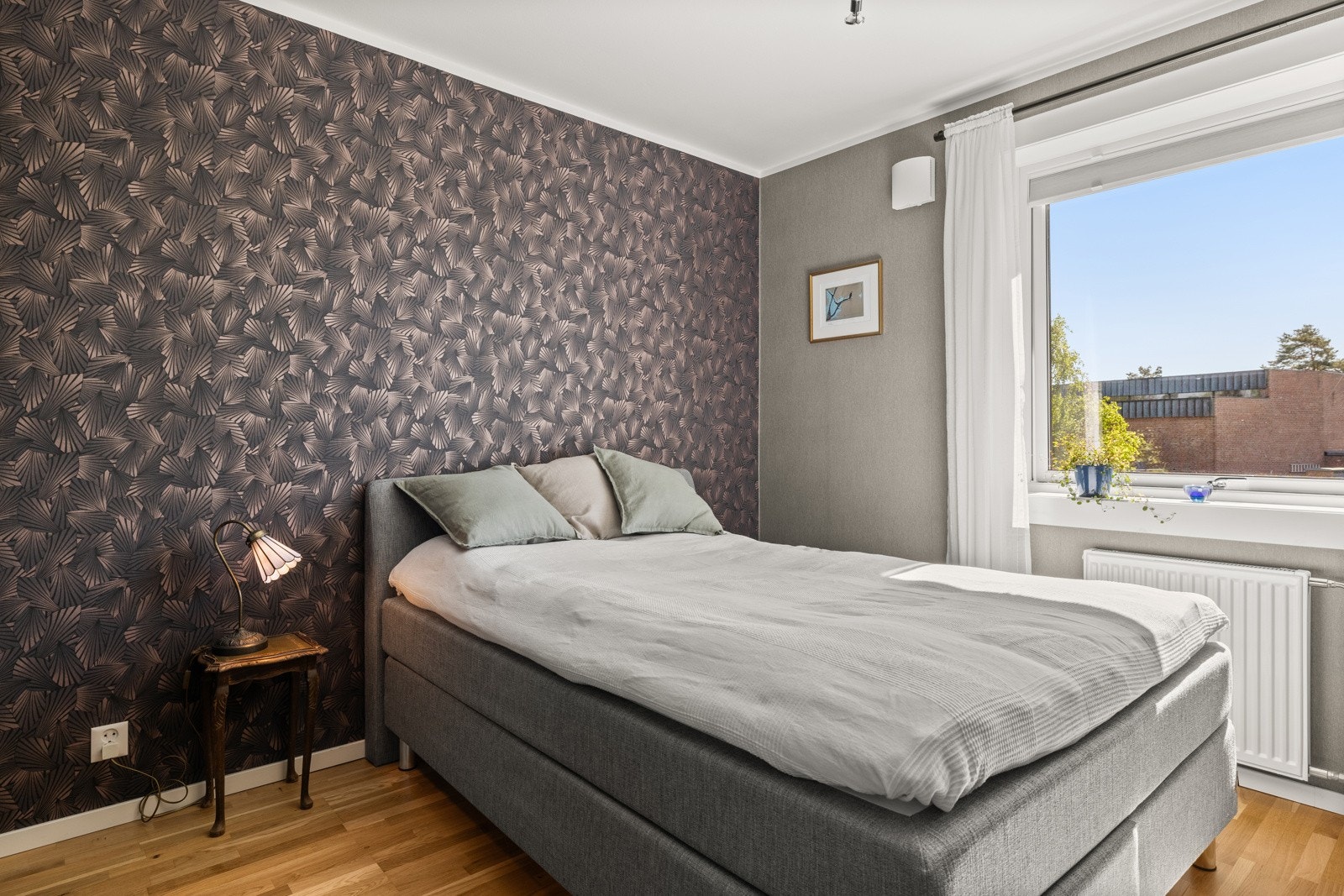 Leiligheten inneholder 2 soverom av god størrelse. Galleribilde