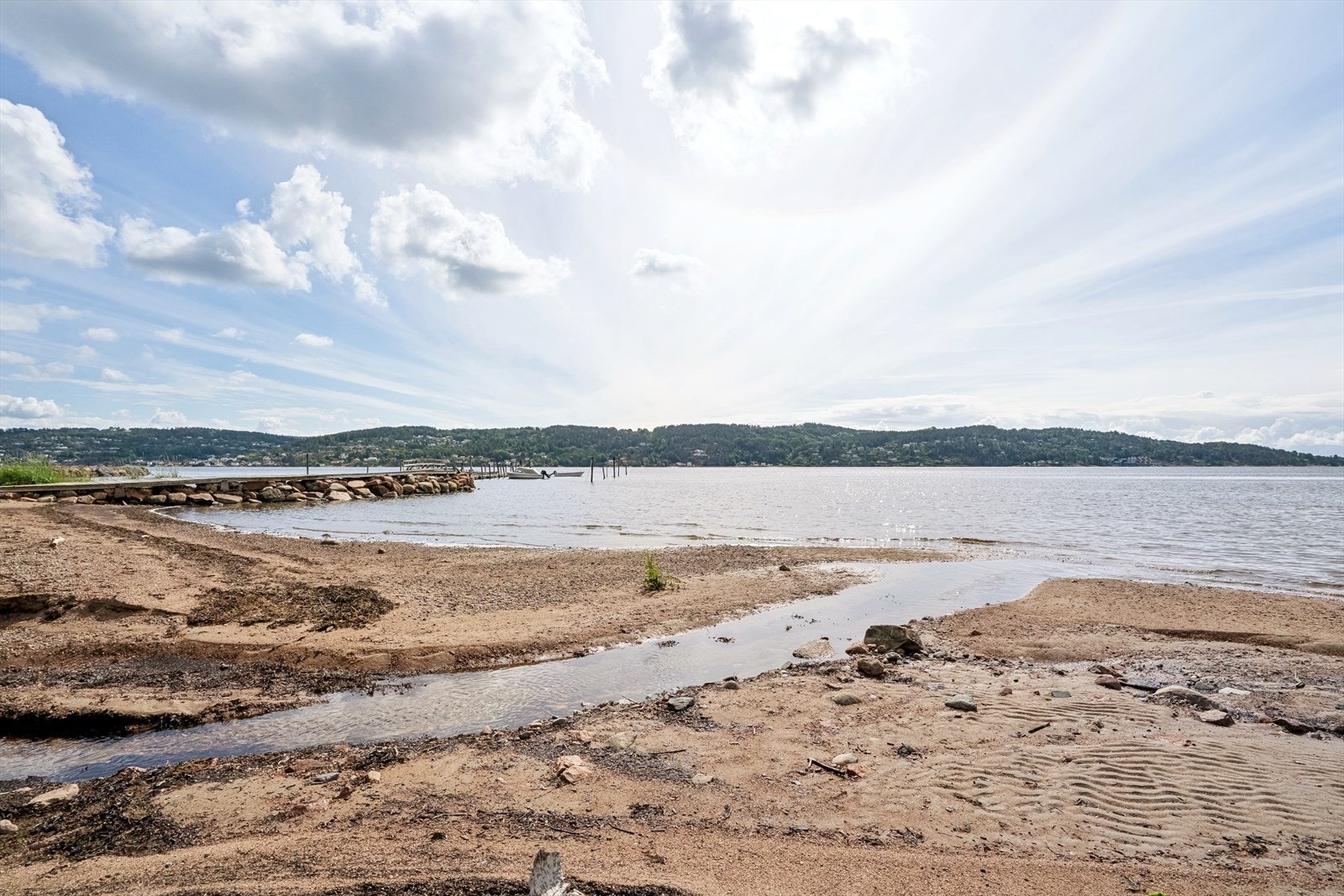 Kort gangavstand til strand fra boligen. Galleribilde