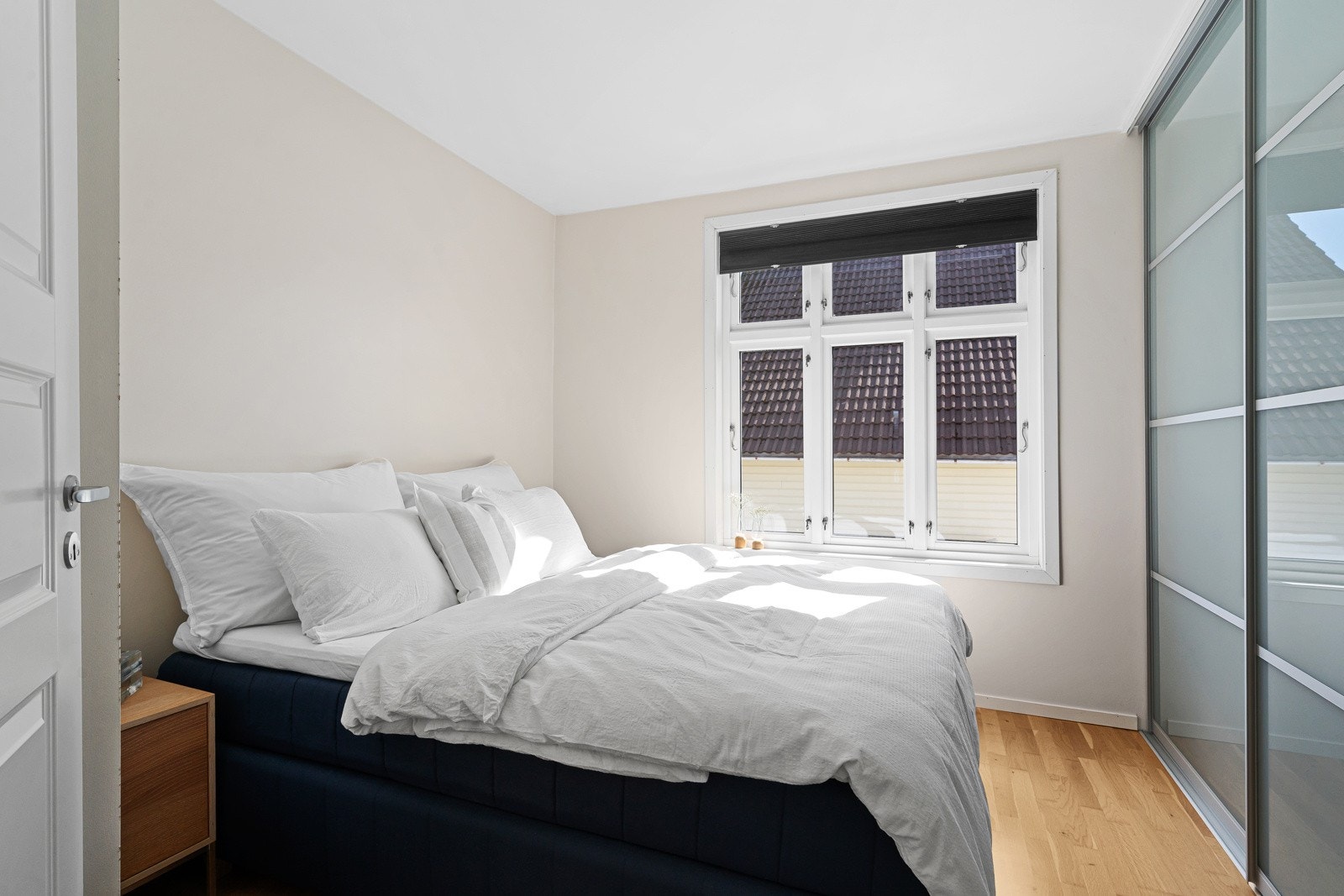 Soverom I - Hovedsoverom. Galleribilde