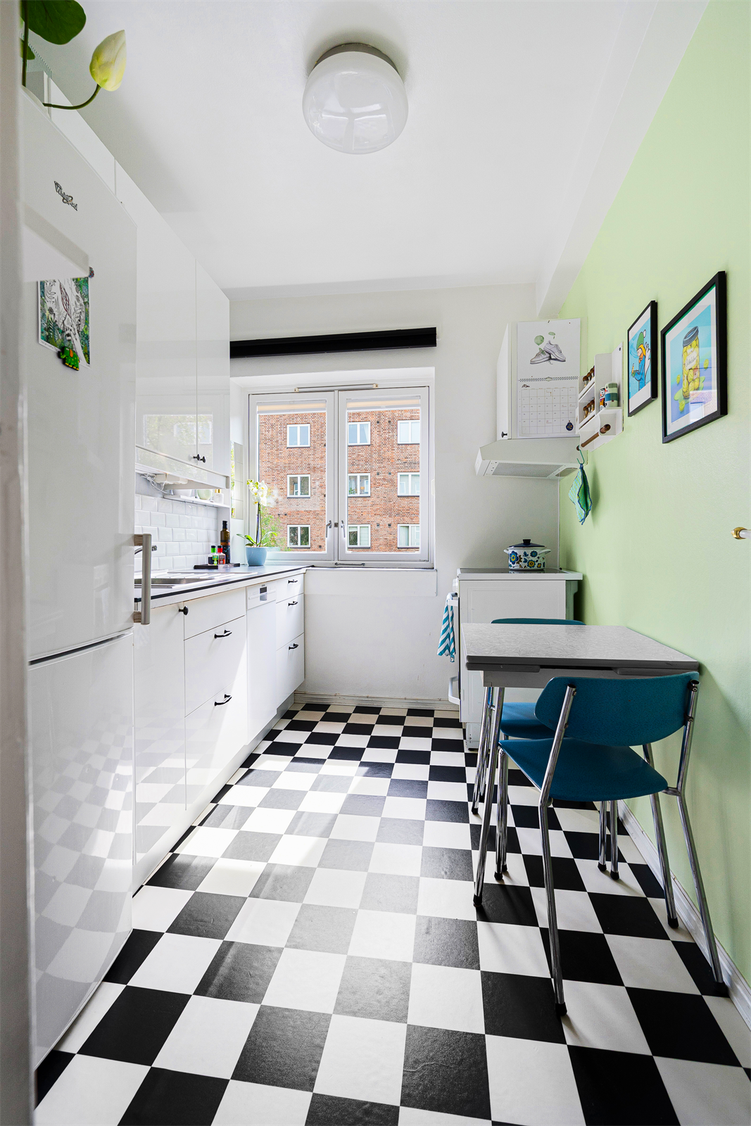 Det er også rom for en hyggelig spiseplass. Galleribilde