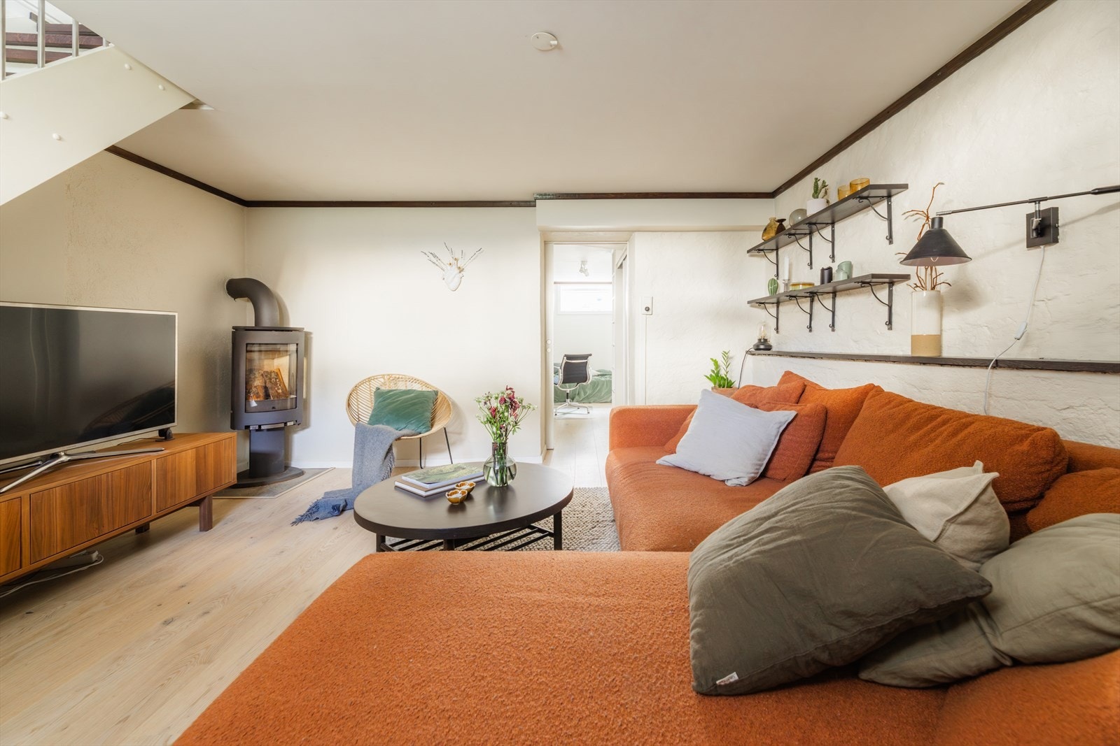 - En klassisk 3-roms leilighet over 2 plan med en tilbaketrukket og idyllisk beliggenhet på populære Rosenhoff - Galleribilde