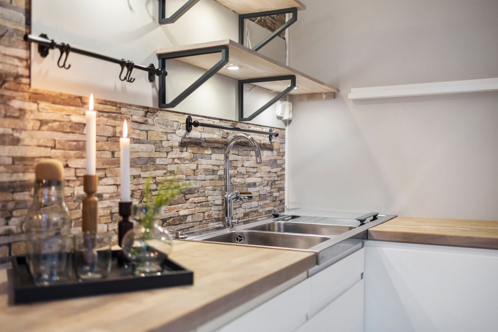 Detaljbilde fra kjøkkenet. Galleribilde