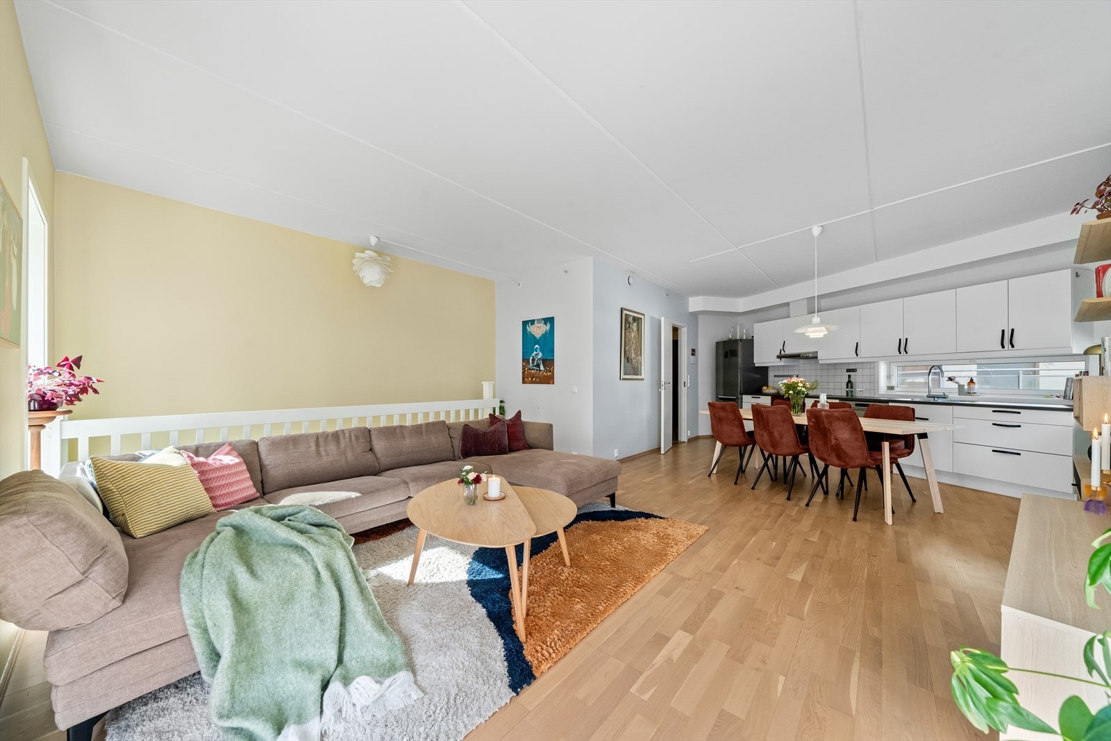 Den allsidige planløsningen sørger for at boligen passer alle typer husholdninger. Galleribilde