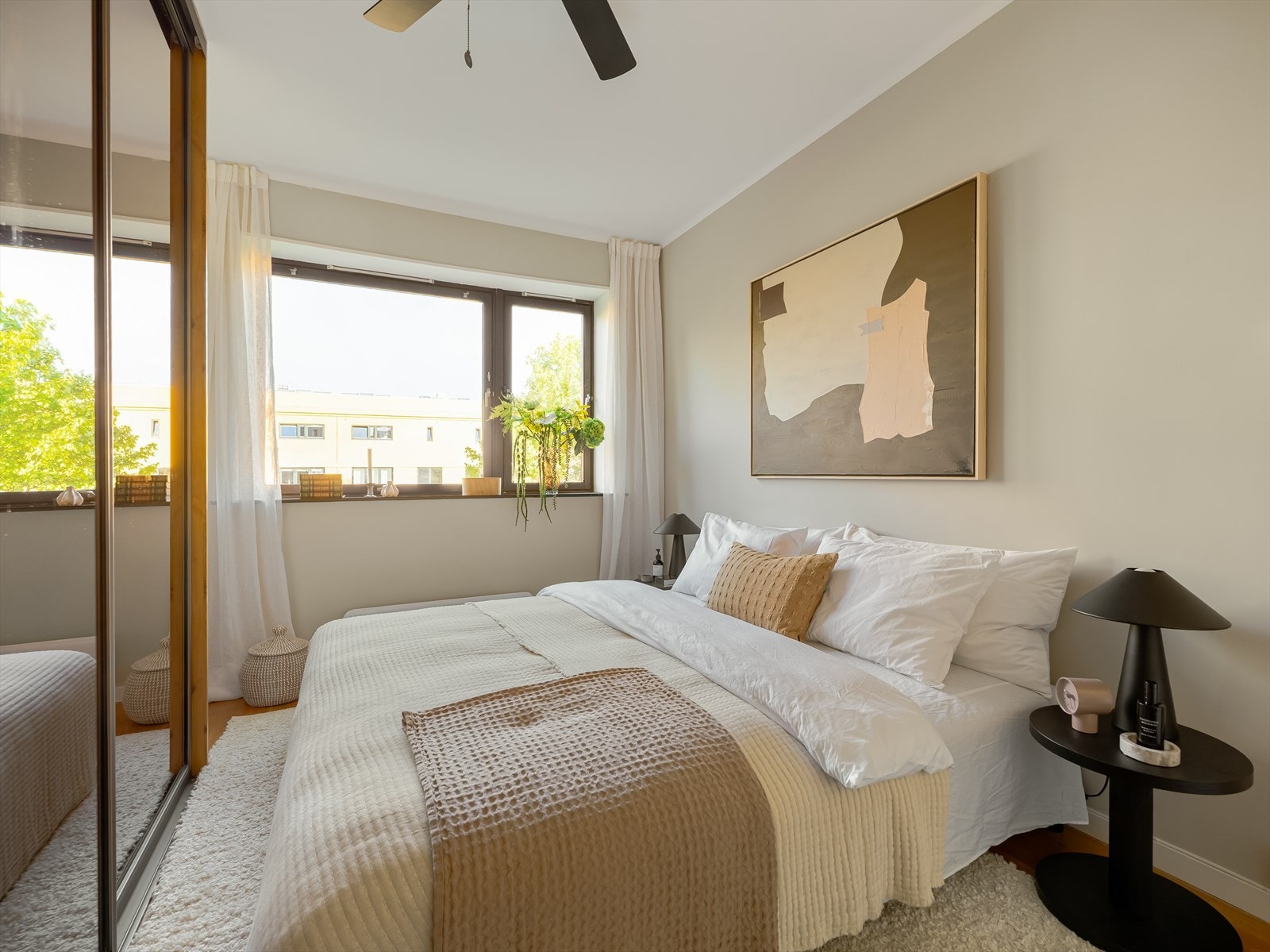 Leiligheten byr på to gode soverom. Galleribilde