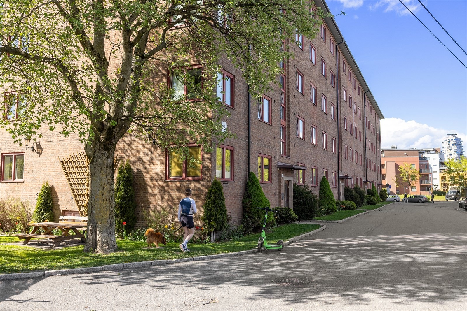 Maridalsveien Borettslag består av 356 (199 toroms og 157 ettroms) andelsleiligheter fordelt på 7 blokker. Galleribilde