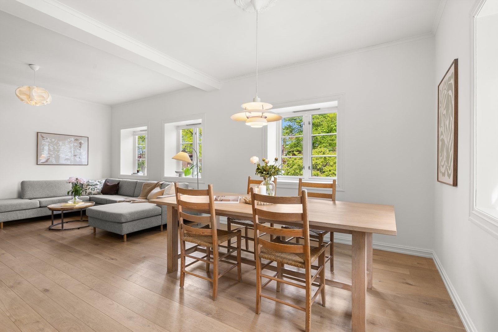 Spiseområde er perfekt for måltider med familie og venner. Galleribilde