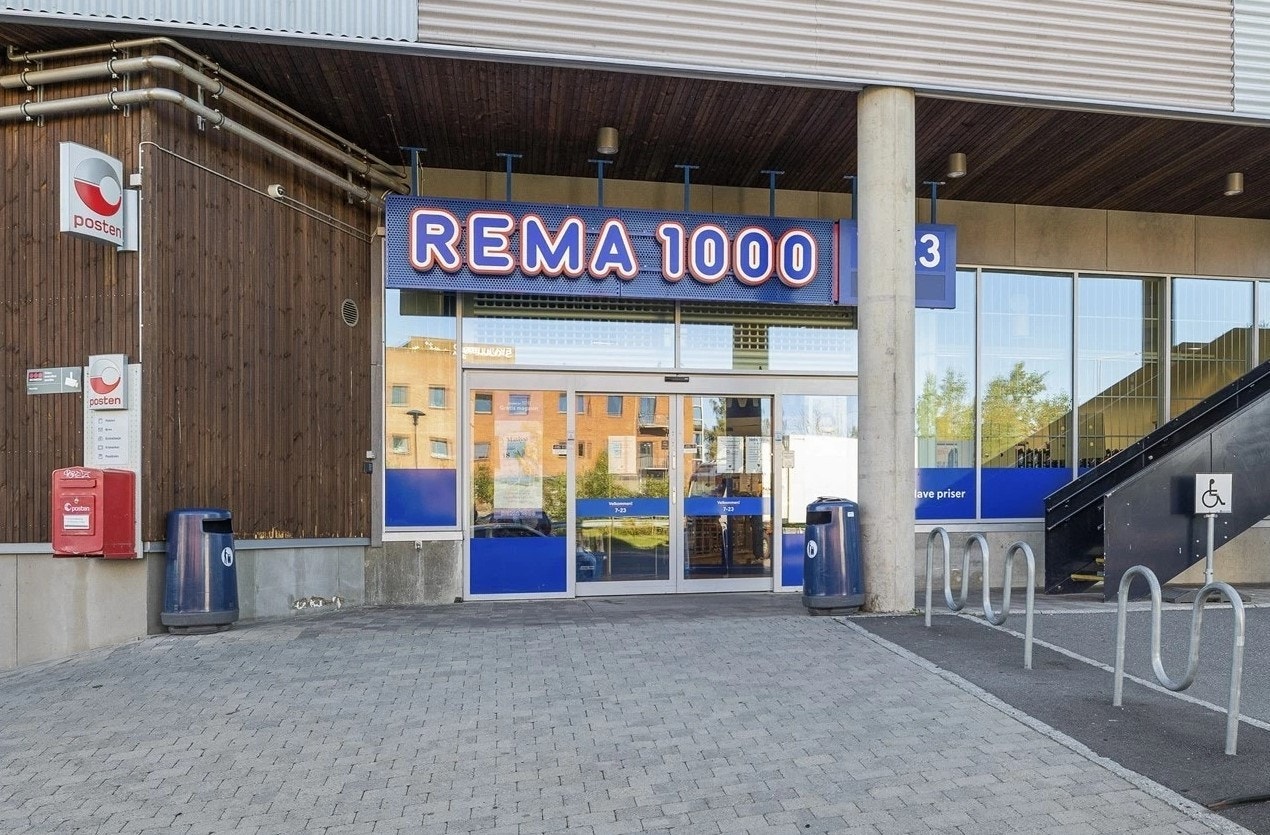Rema 1000 er også "nabolaget", kun 3 minutter gange fra leiligheten. Galleribilde