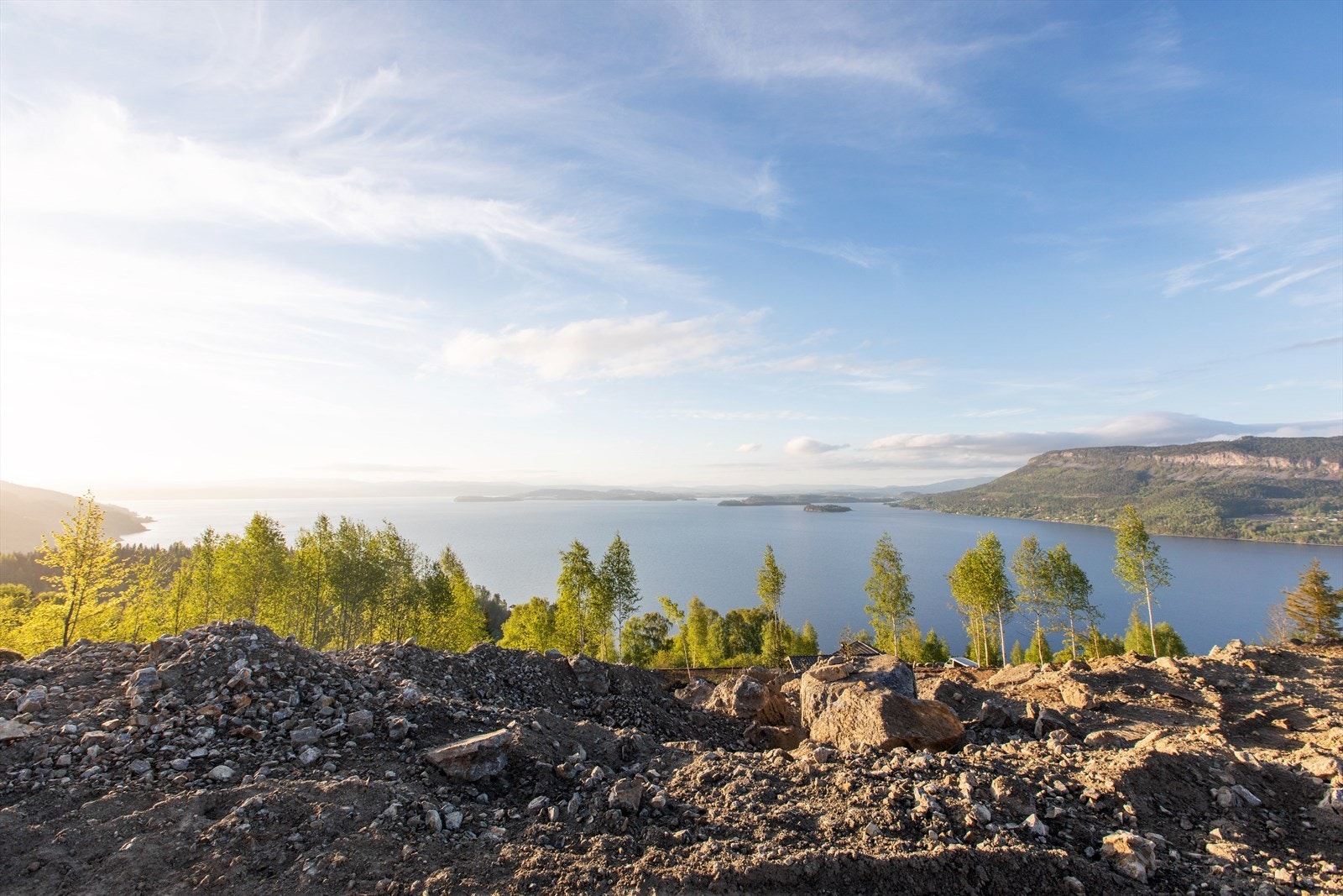 Tyrifjorden byr på flotte båt- og bademuligheter. Galleribilde