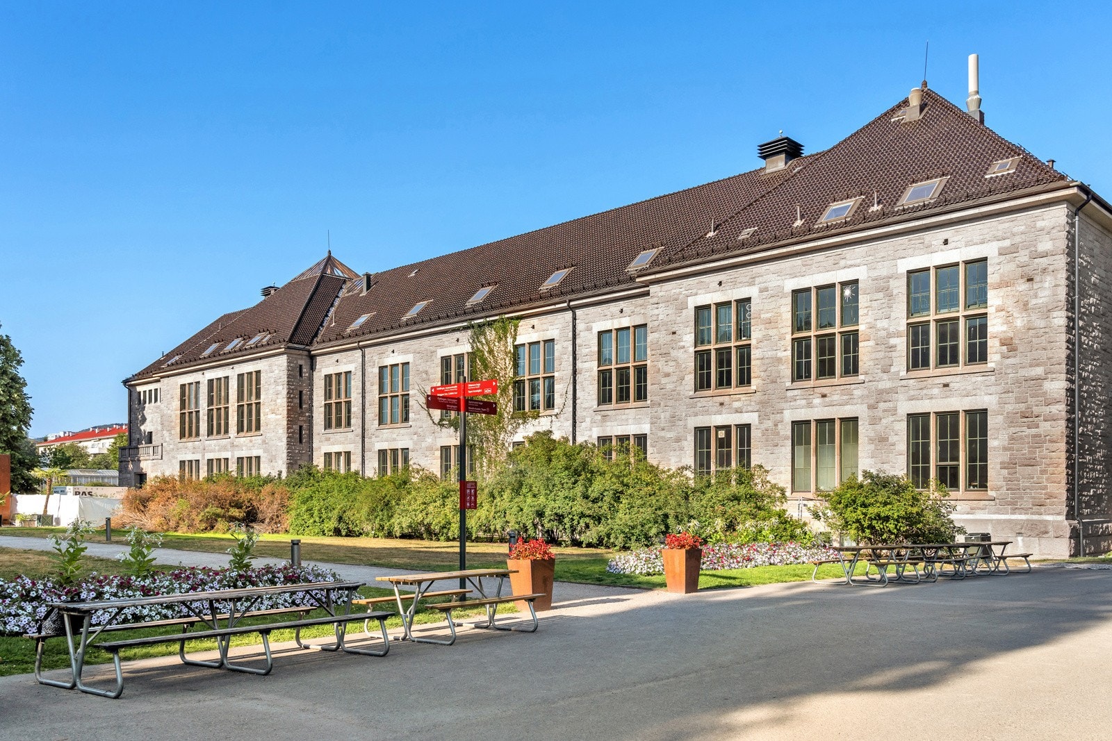 Botanisk hage - et levende museum. Galleribilde