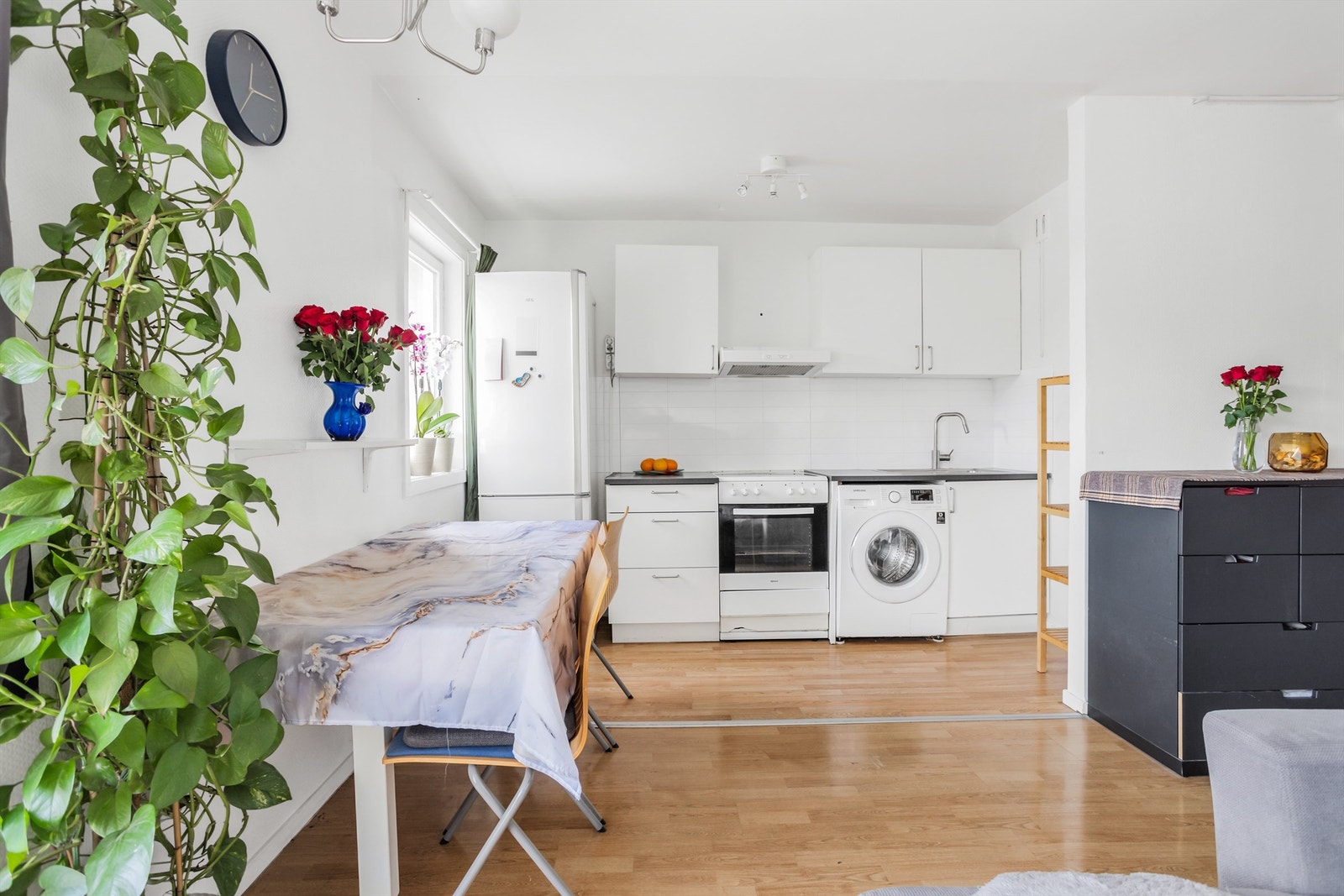 Varmtvann og fyring er inkl. i fellesutgiftene Galleribilde