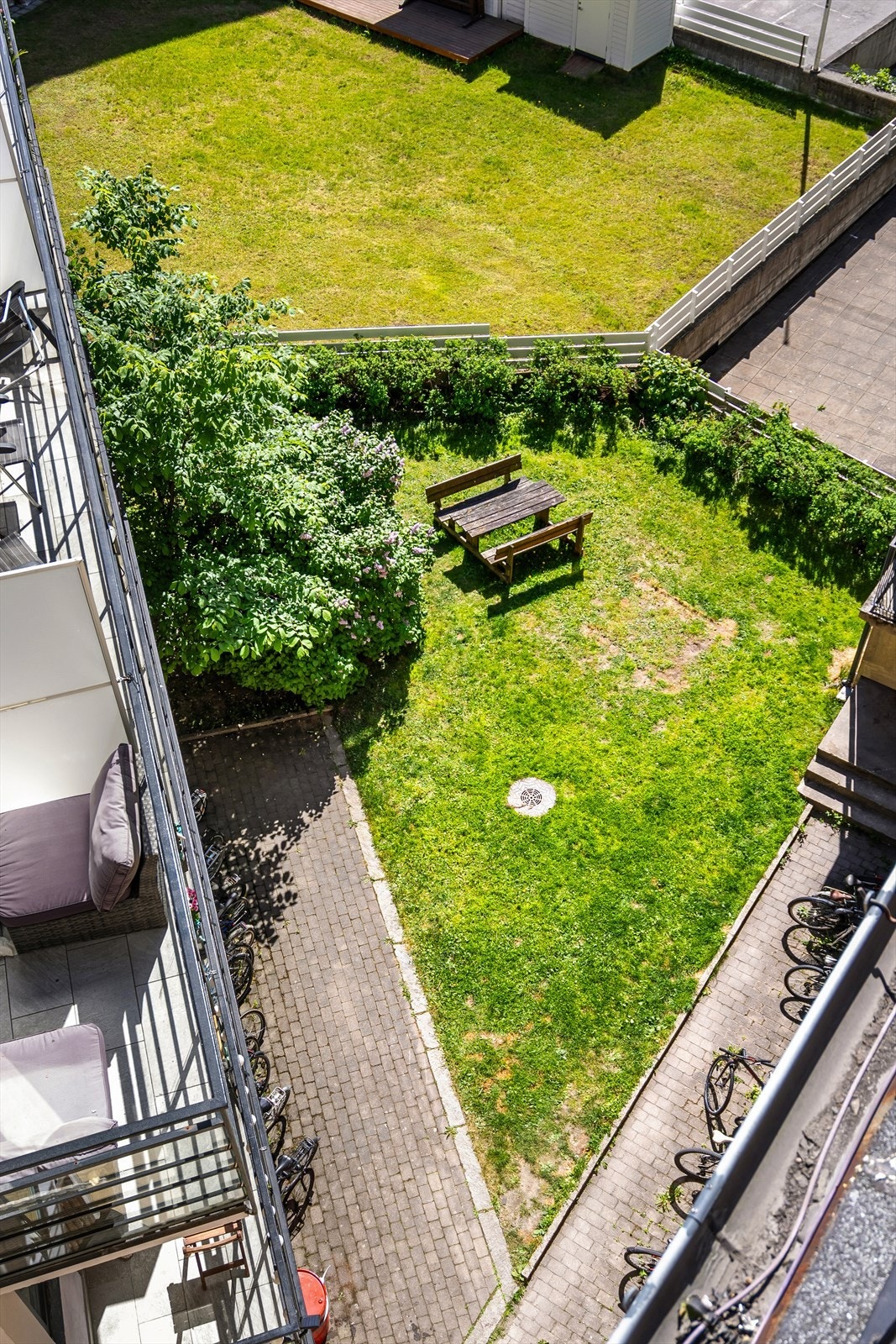 Bakgård sett ovenfra Galleribilde
