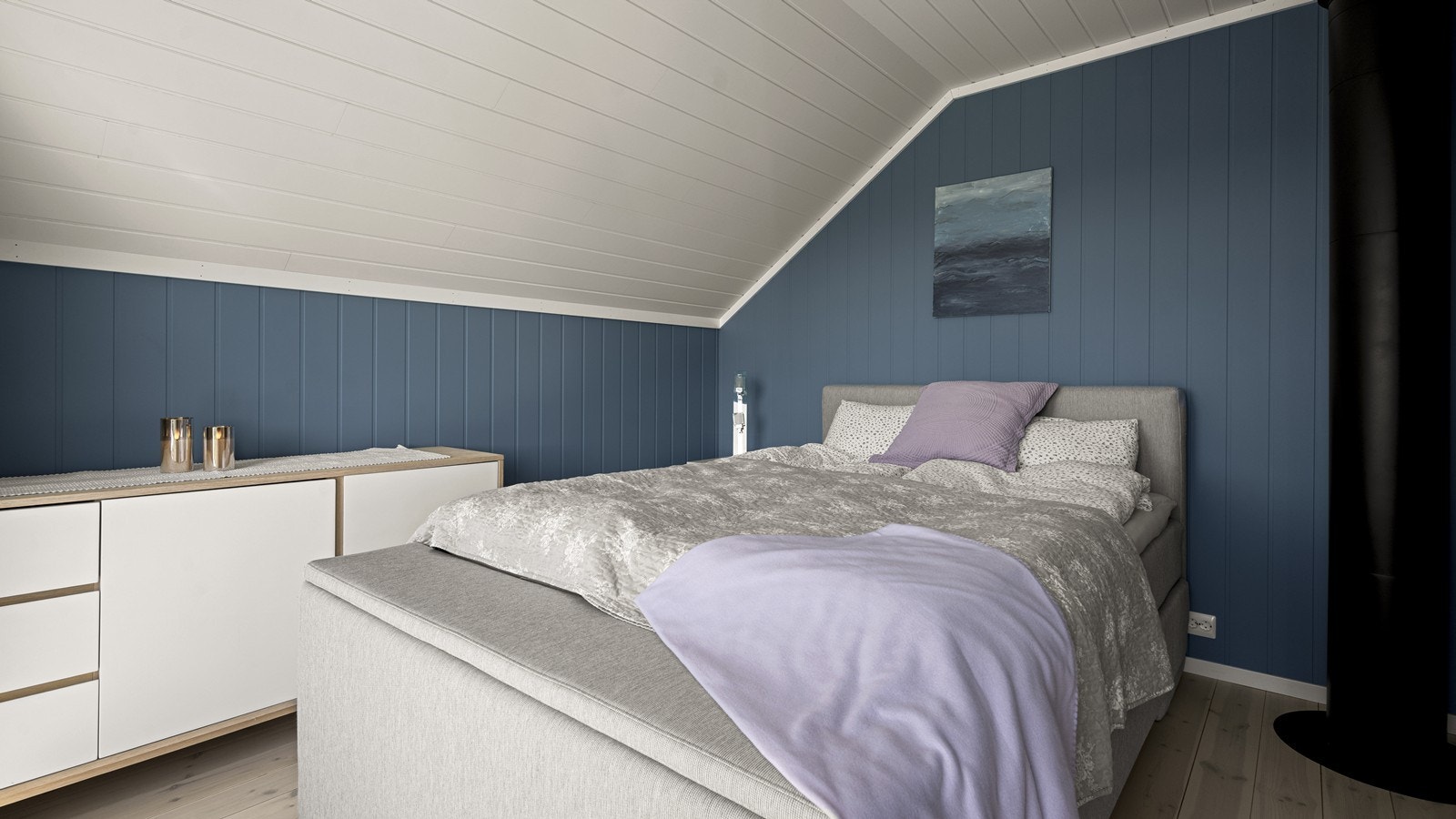 Soverom 3 er av fin størrelse og har god plass til seng og møbel for oppbevaring Galleribilde