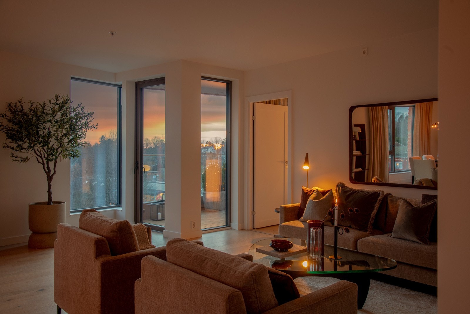 Kveldsstemning. Galleribilde