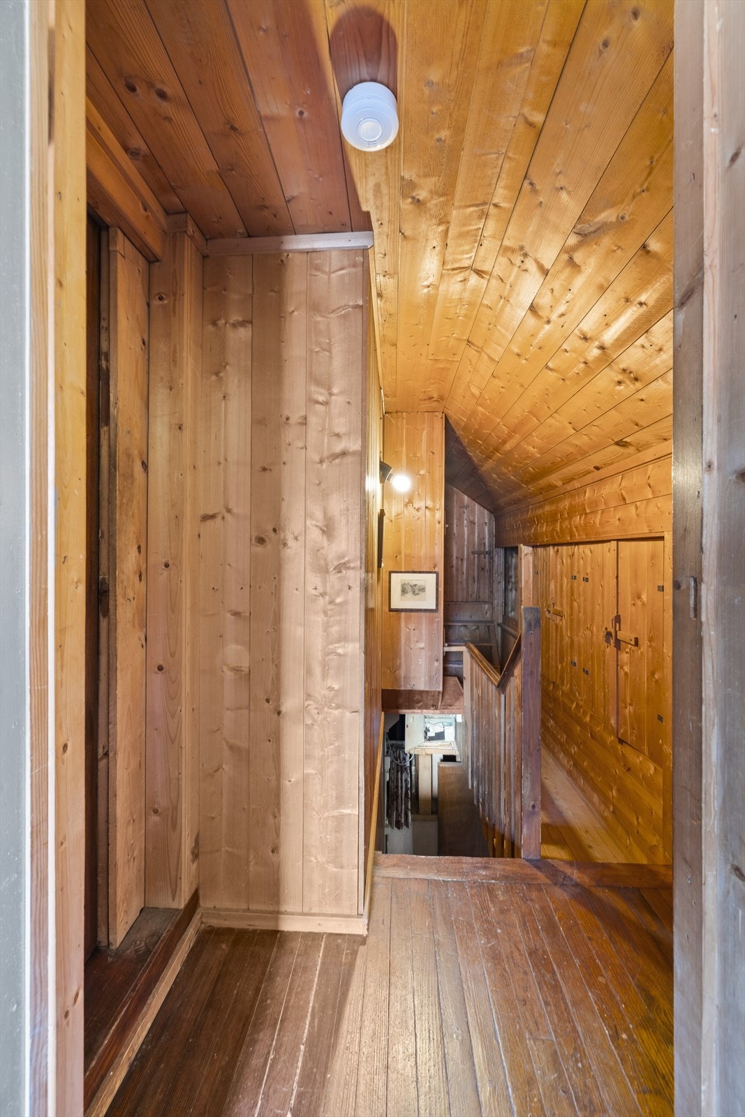 Ellers er det godt med lagringsplass på loftet. Galleribilde