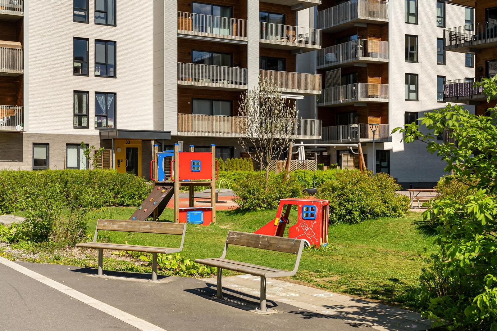 Sameiet byr på fine grøntområder. Galleribilde