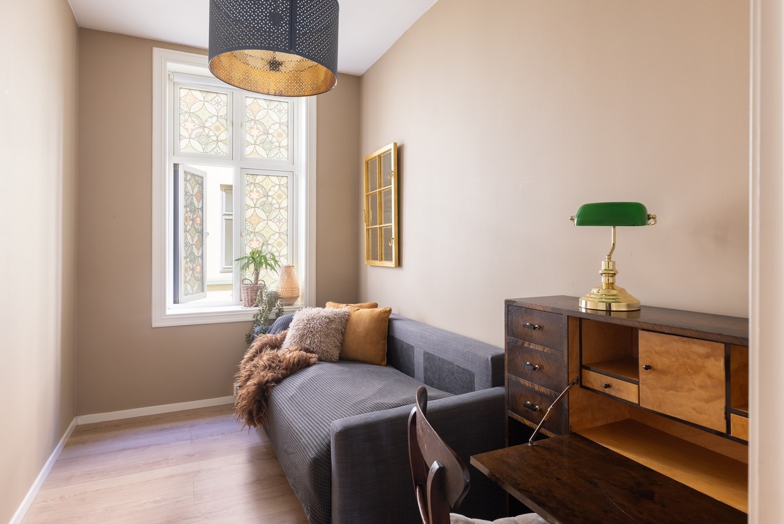 Soverom 3 kan fint brukes som gjesterom, barnerom eller hjemmekontor. Galleribilde