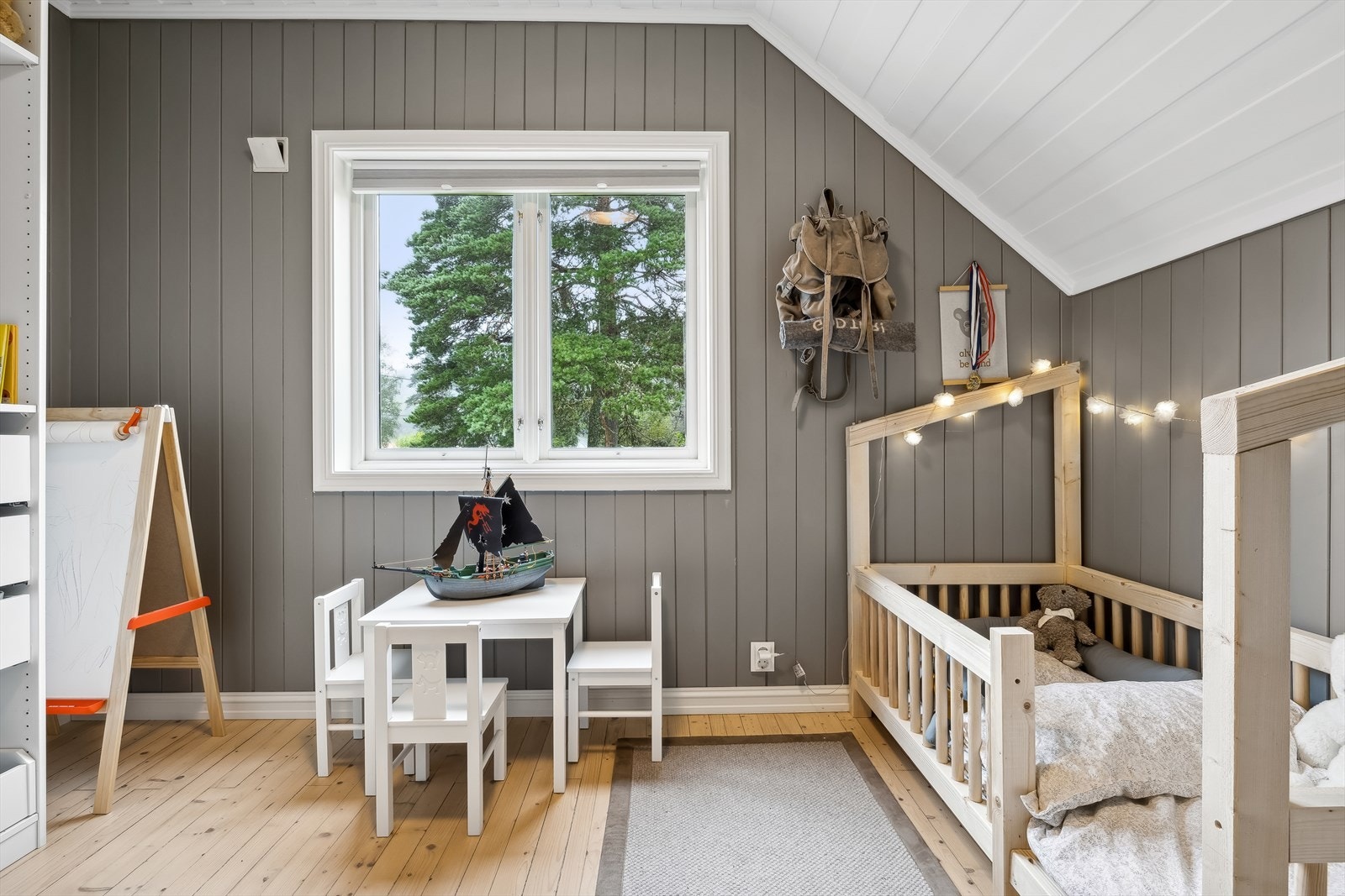 Soverom II Galleribilde