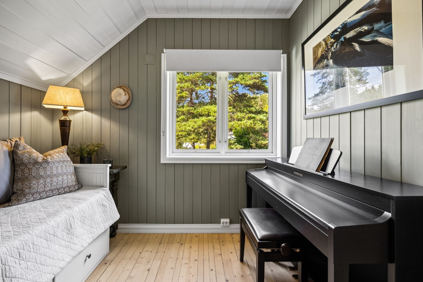 Soverom III/gjesterom i 2. etg. Galleribilde