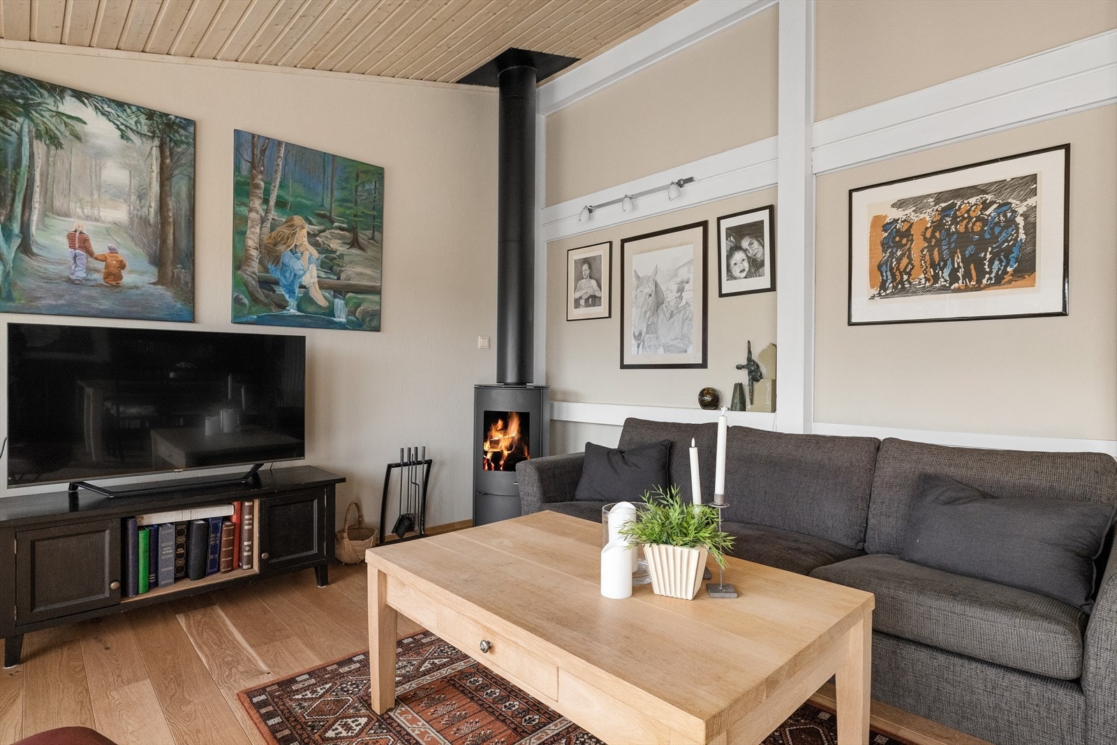 Peis til oppvarming om vinteren Galleribilde
