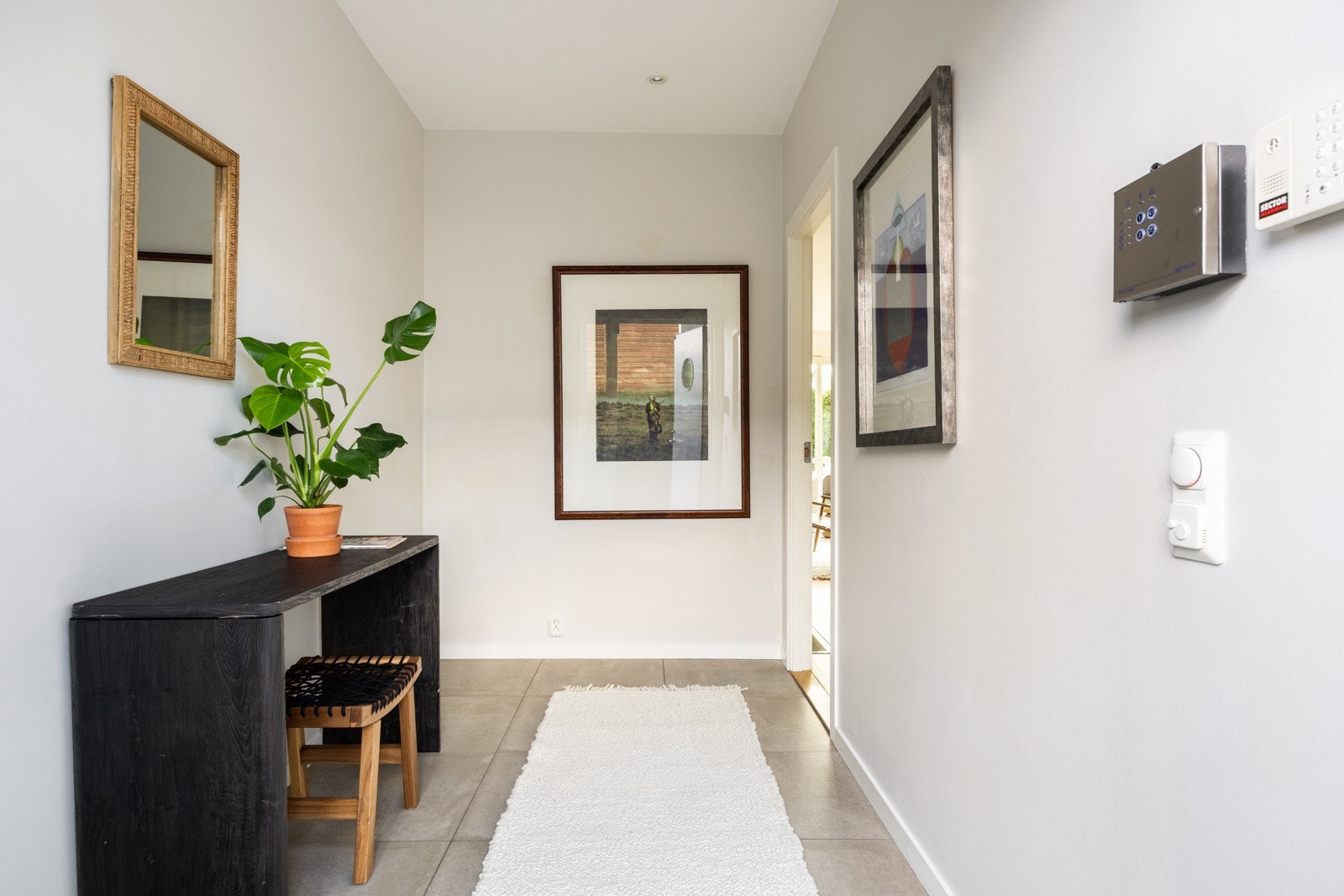 Flislagt entré med varmekabler. Galleribilde