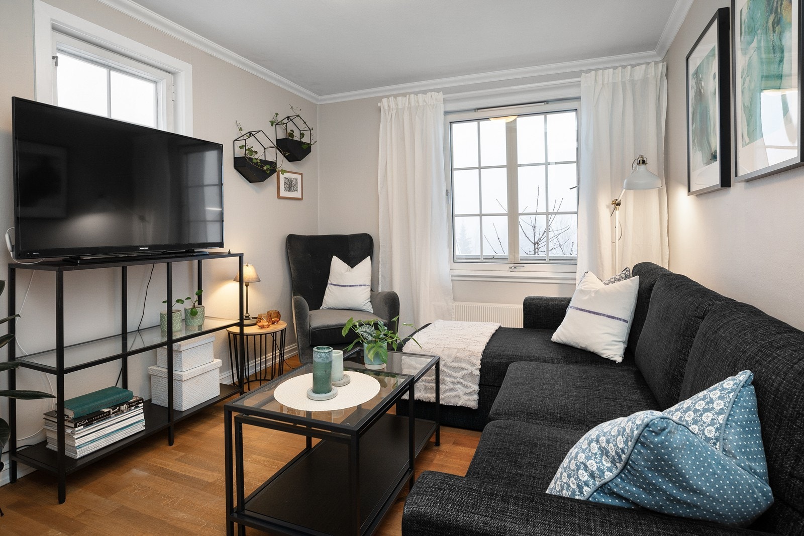 Stue 2. etasje i delen som er utleid Galleribilde