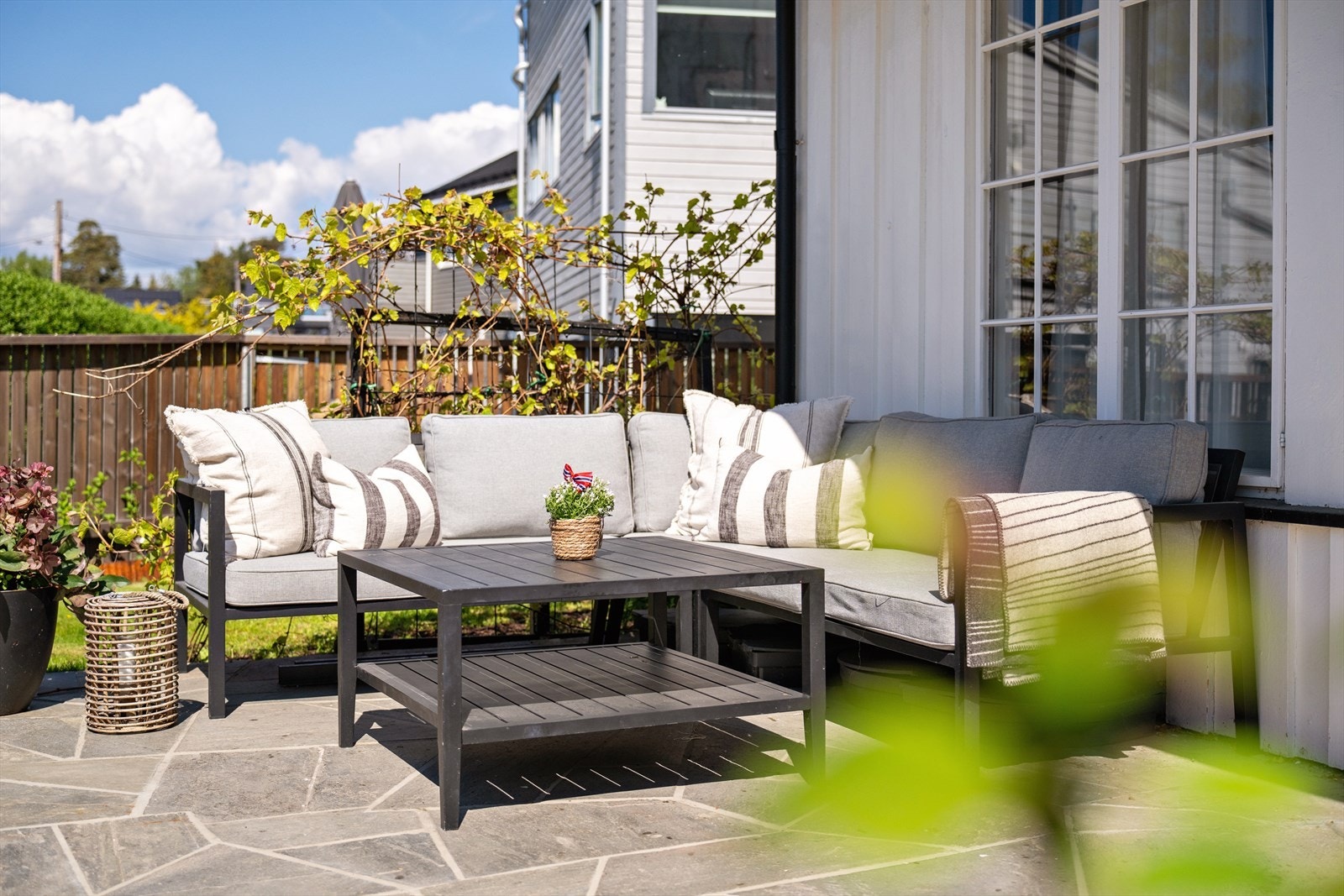 Skjermet og tilbaketrukket med gode solforhold Galleribilde