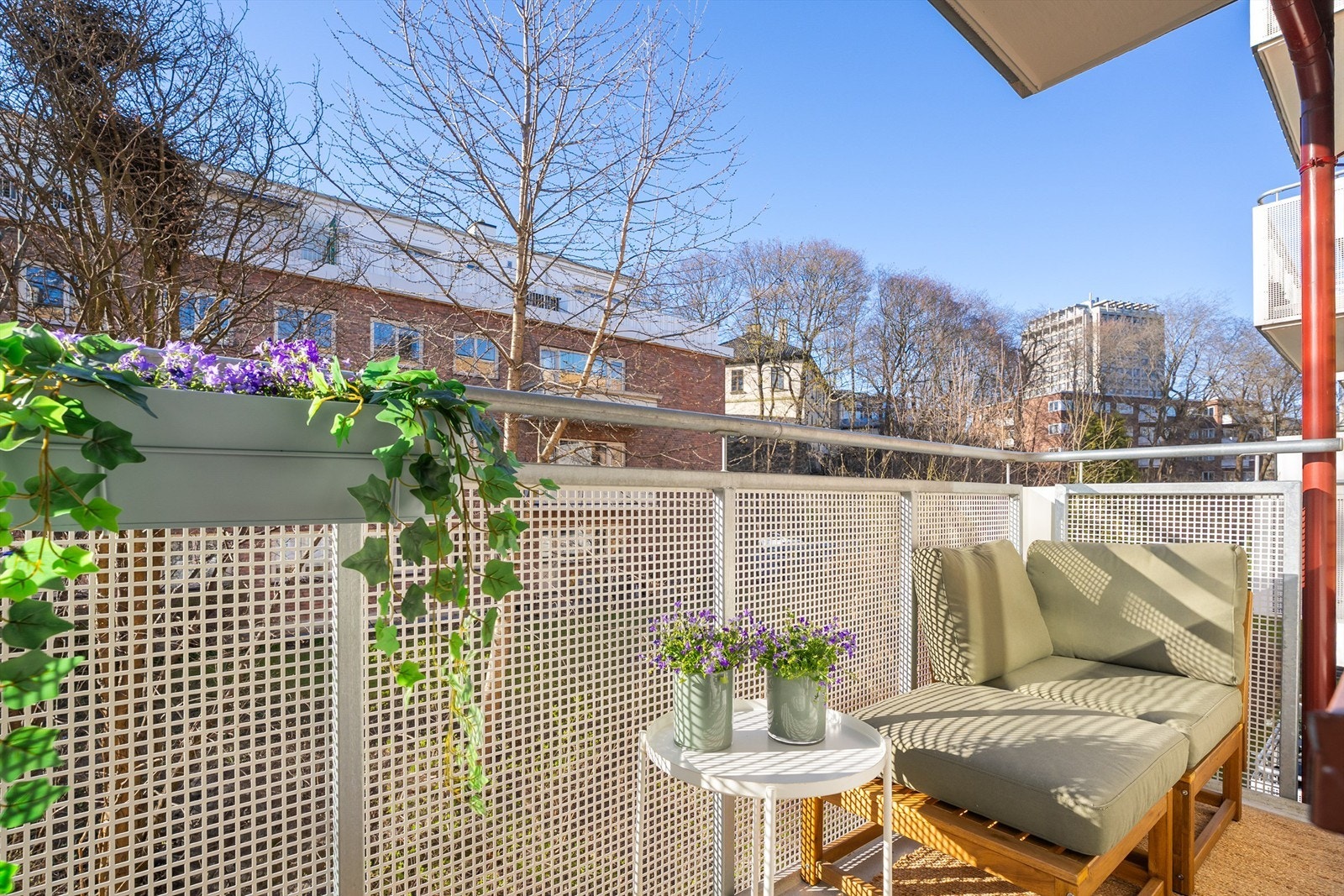 En sjarmerende leilighet med sovealkove og balkong! Galleribilde