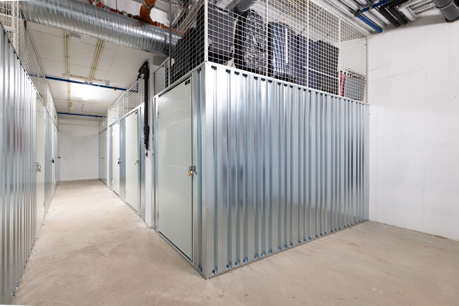 Bod i oppvarmet og ventilert kjeller. Galleribilde