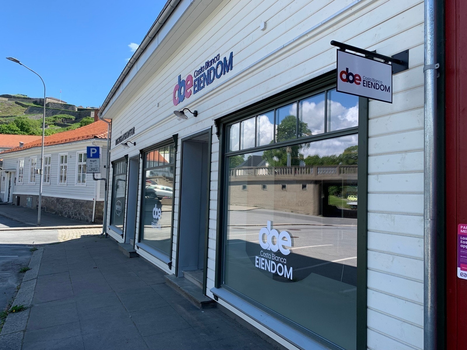 Norgeskontoret i Halden - åpent hverdager året rundt. Etter avtale i helgene. Galleribilde