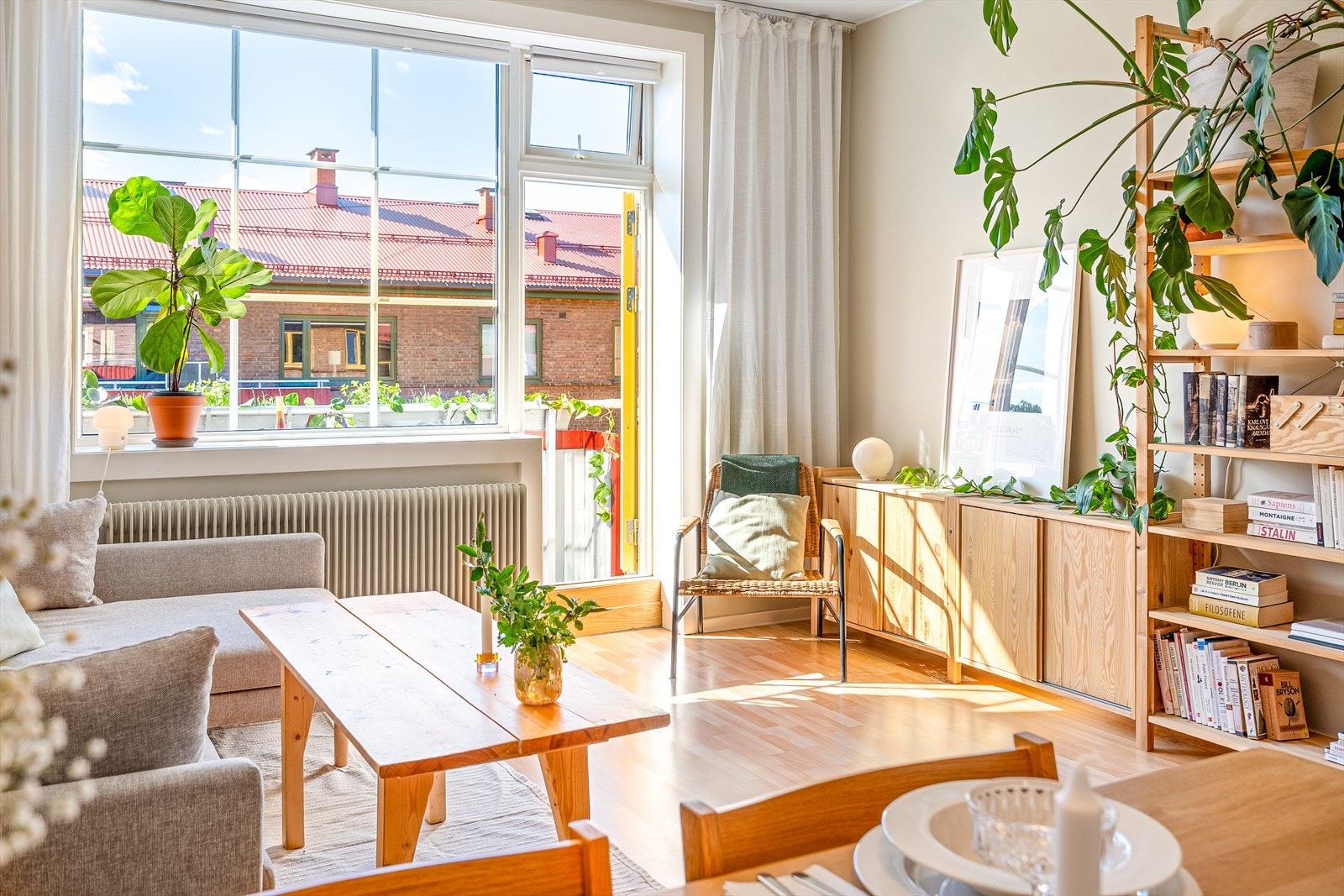 Leiligheten har en gjennomgående god atmosfære. Galleribilde