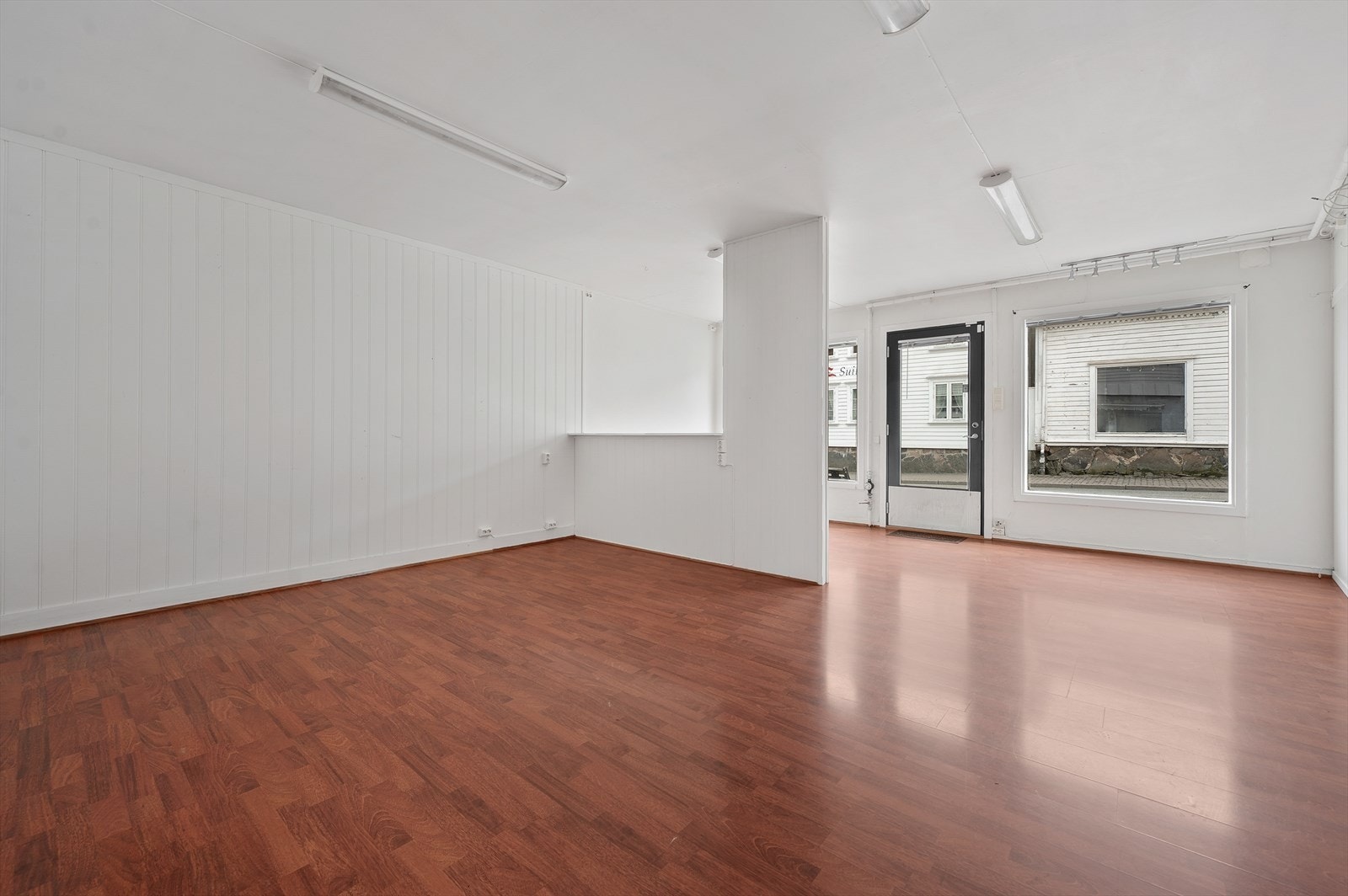 Butikklokale med god eksponering/store vindusflater Galleribilde