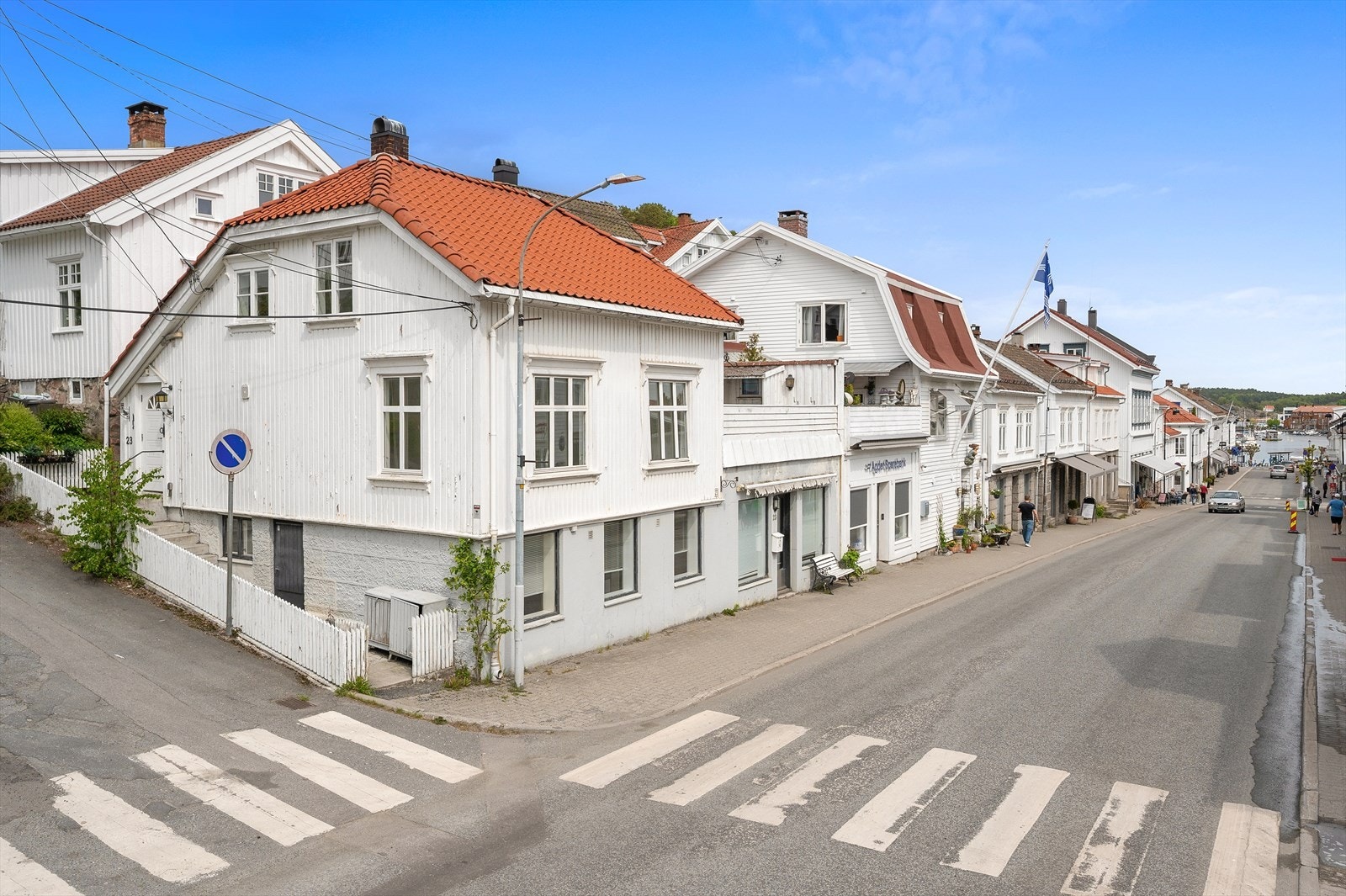 Bygård med meget sentral beliggenhet i Risør sentrum Galleribilde