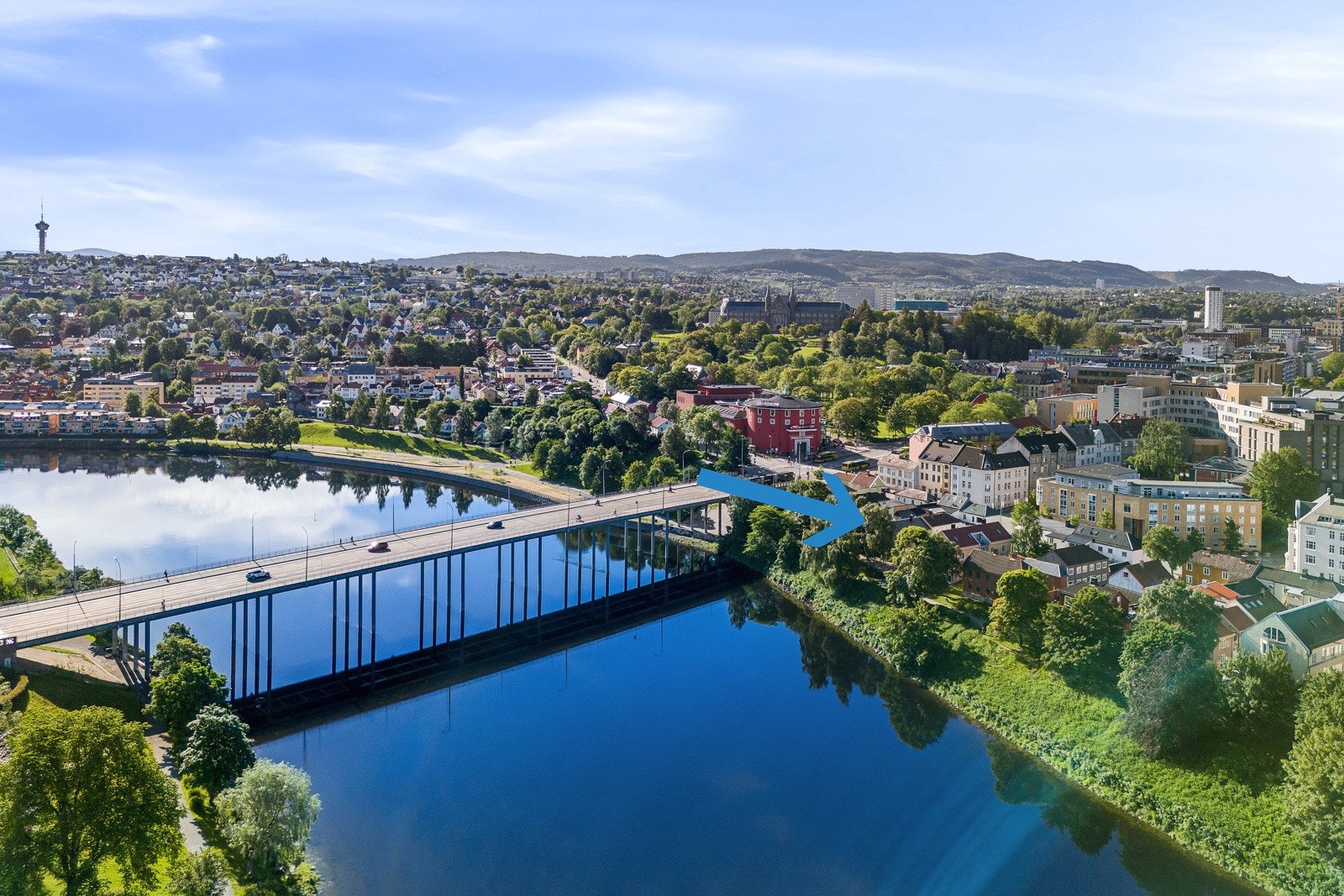 Boligen har en meget sentral og attraktiv beliggenhet. Galleribilde