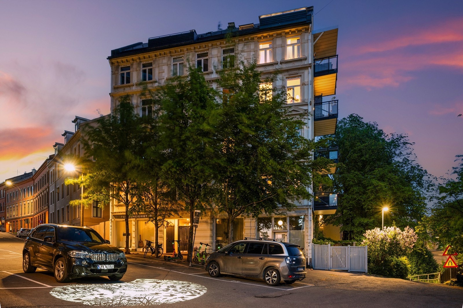 Sentral og attraktiv beliggenhet på Grønland i nærheten av alt du måtte trenge i hverdagen. Galleribilde