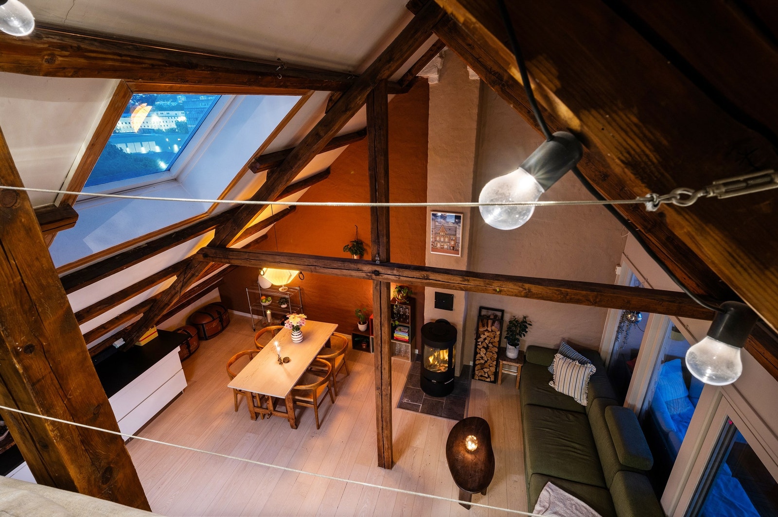 Leiligheten holder god standard og gir et helhetlig og unikt uttrykk. Galleribilde