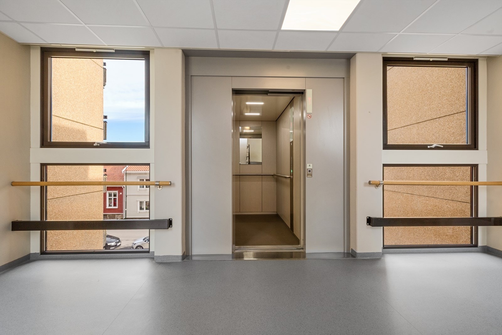 Borettslaget fikk nye heiser i 2022 Galleribilde