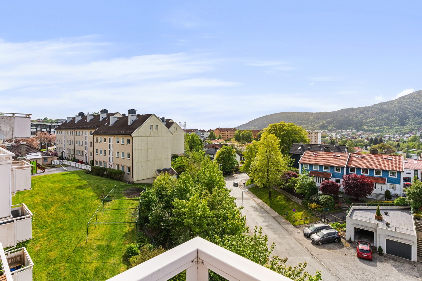 Gode turmuligheter. Blant annet " De 7 fjell" Galleribilde