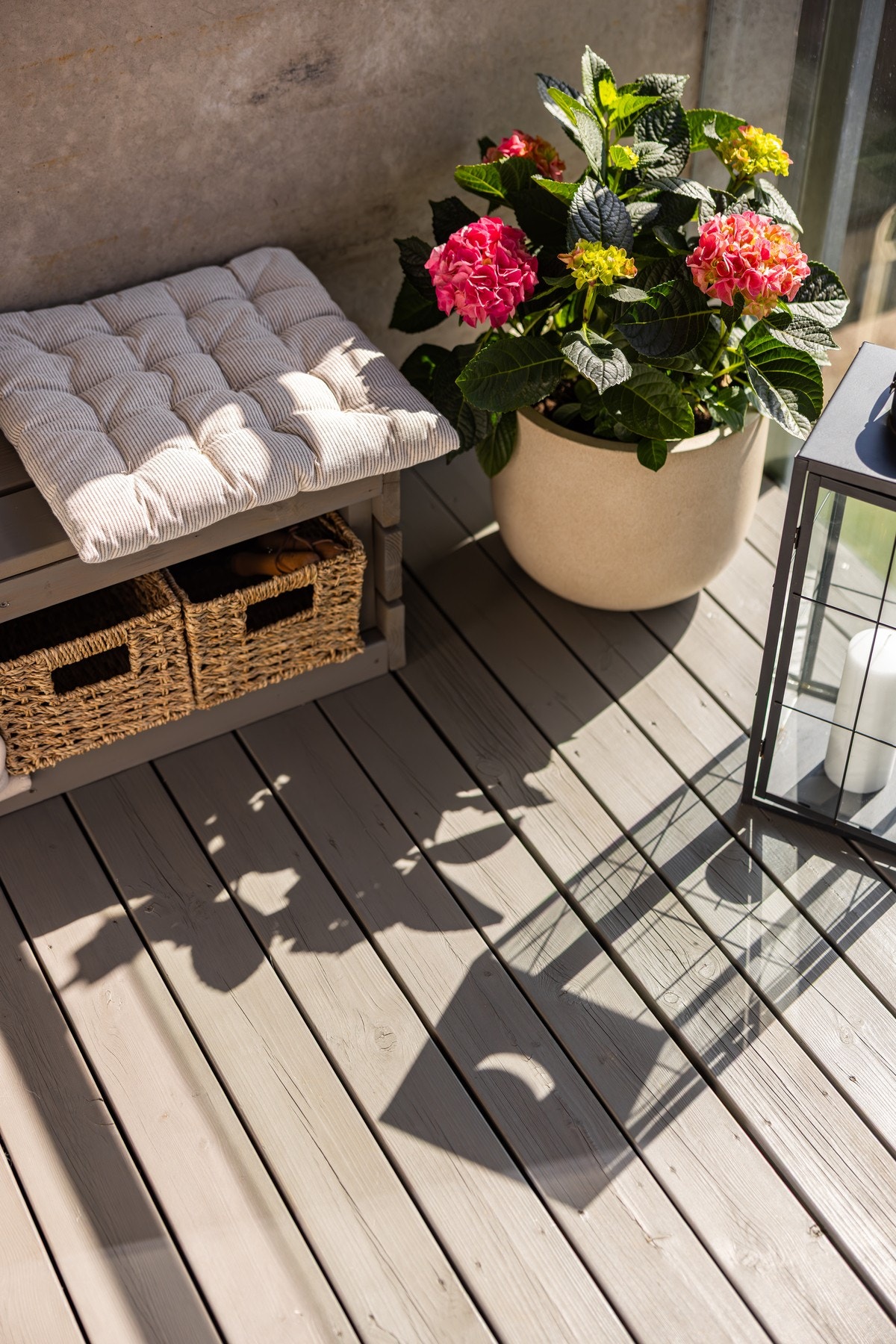 Terrassebord som dekke. Galleribilde